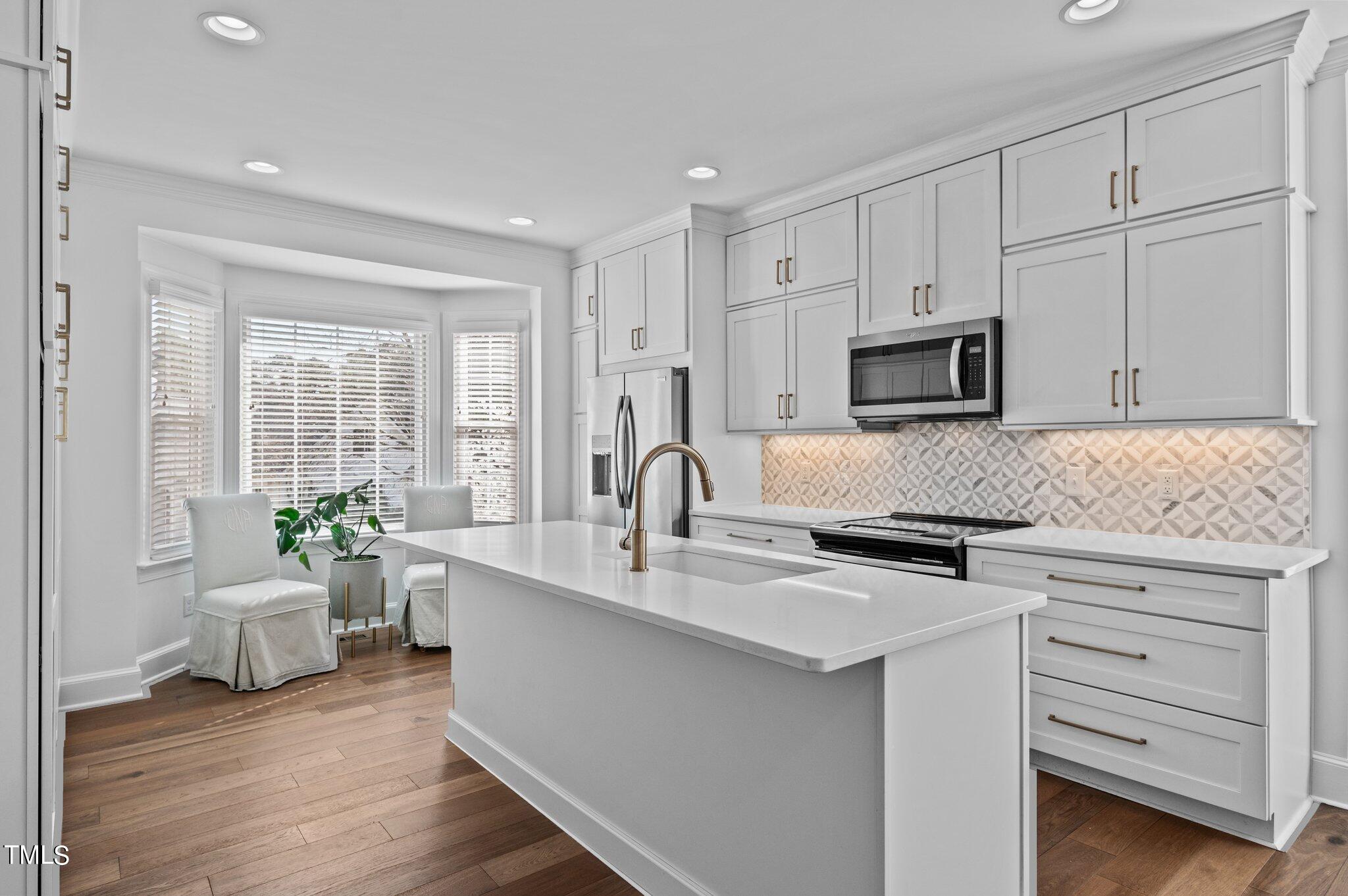 7625 Pinewild Court