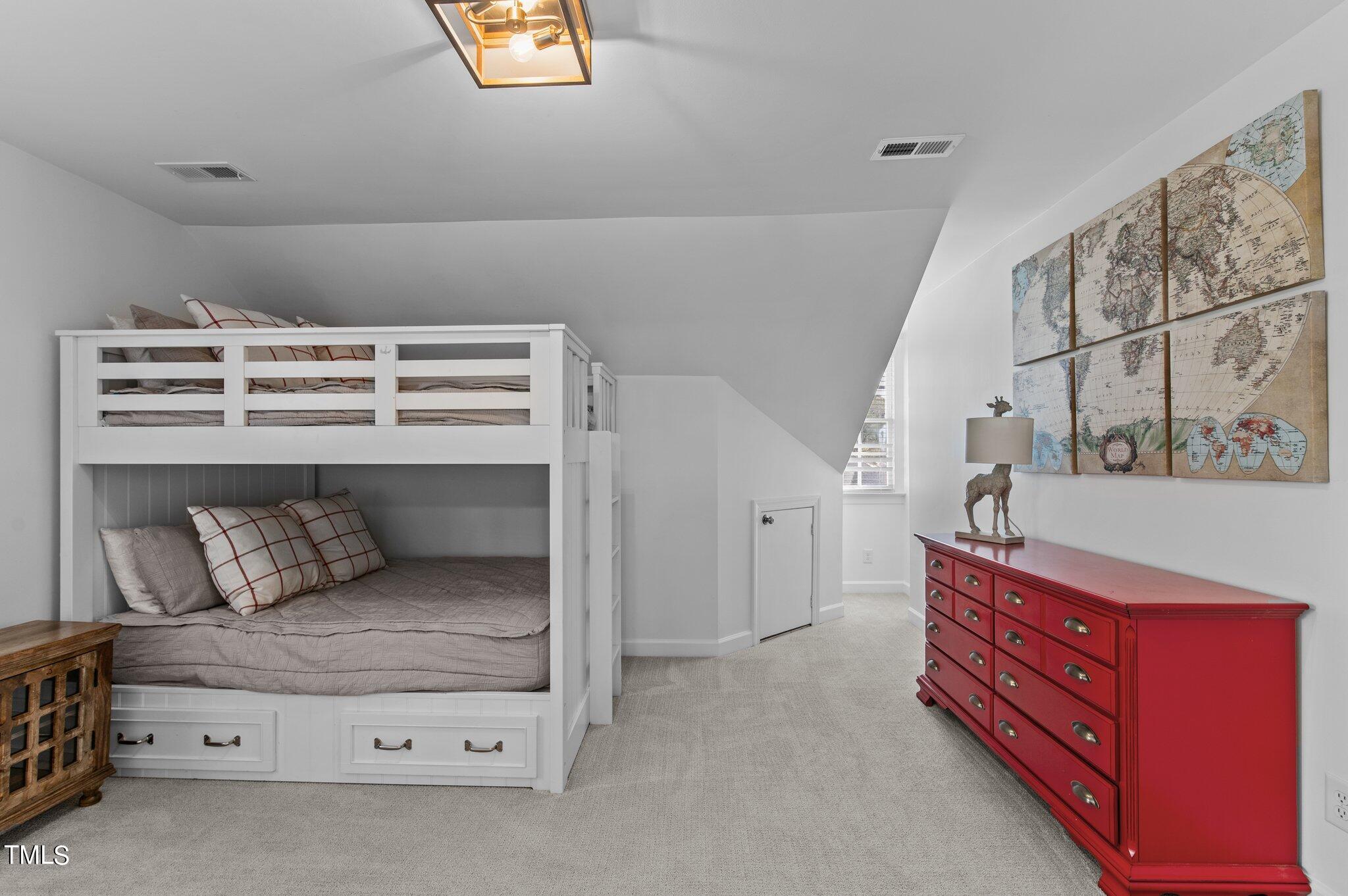 7625 Pinewild Court