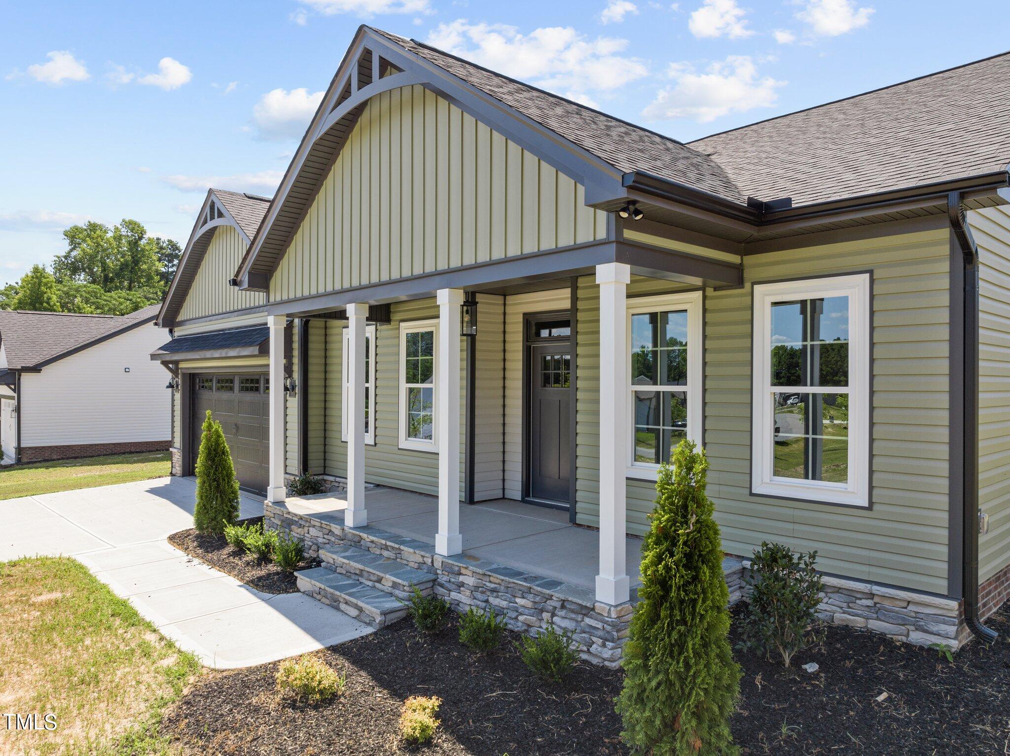30 Weathered Oak Way