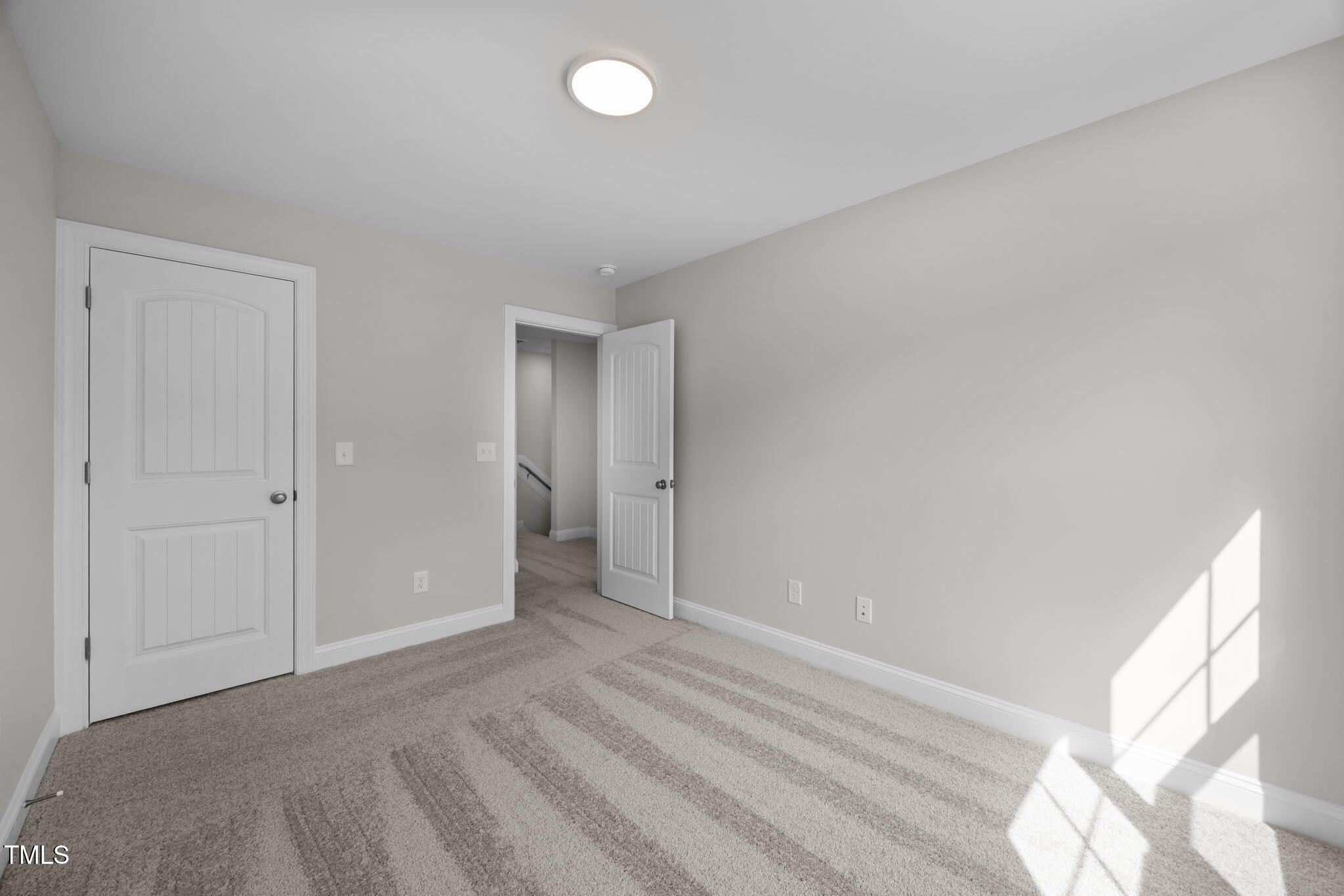 345 Sutherland Drive