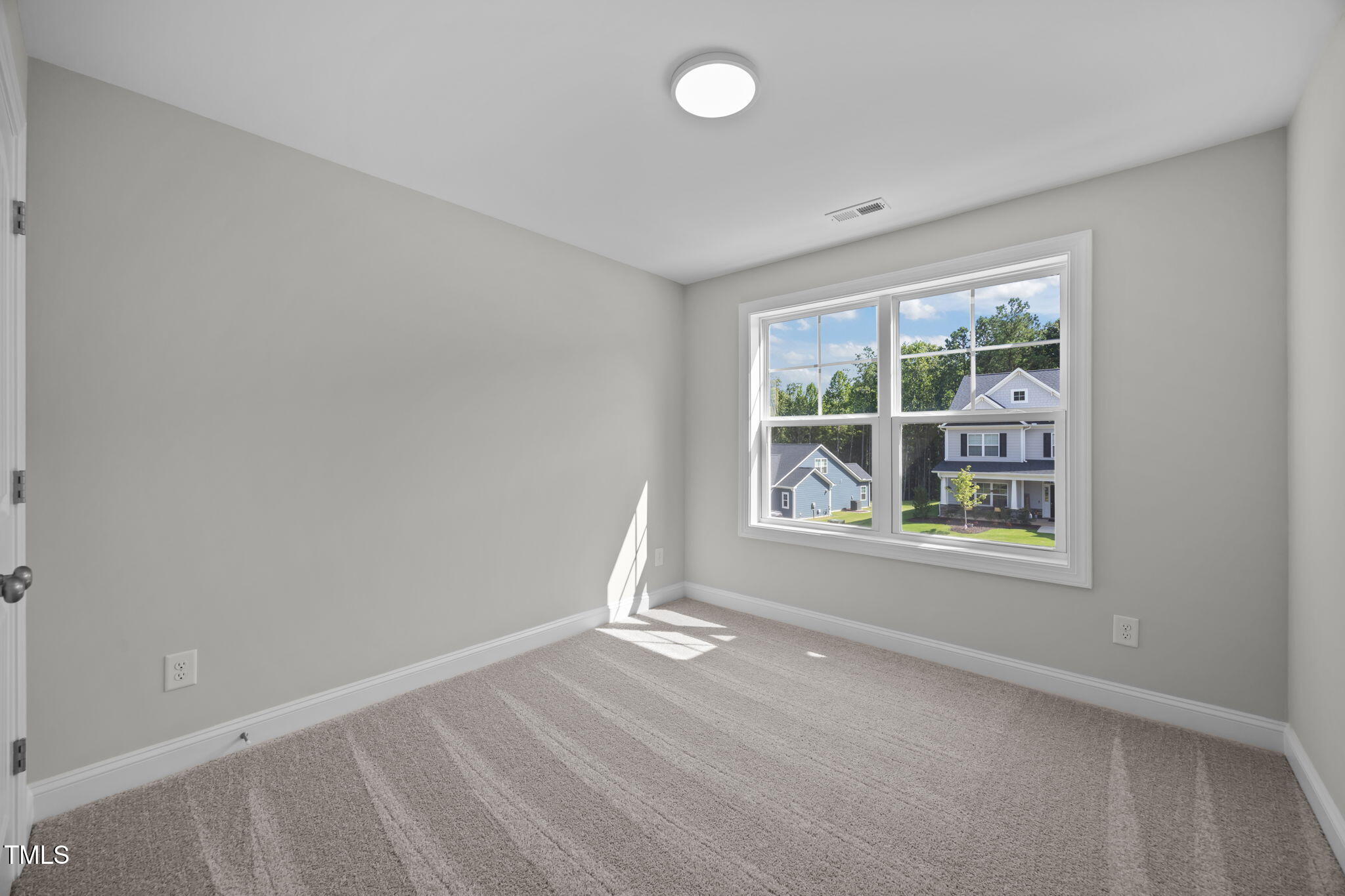 345 Sutherland Drive