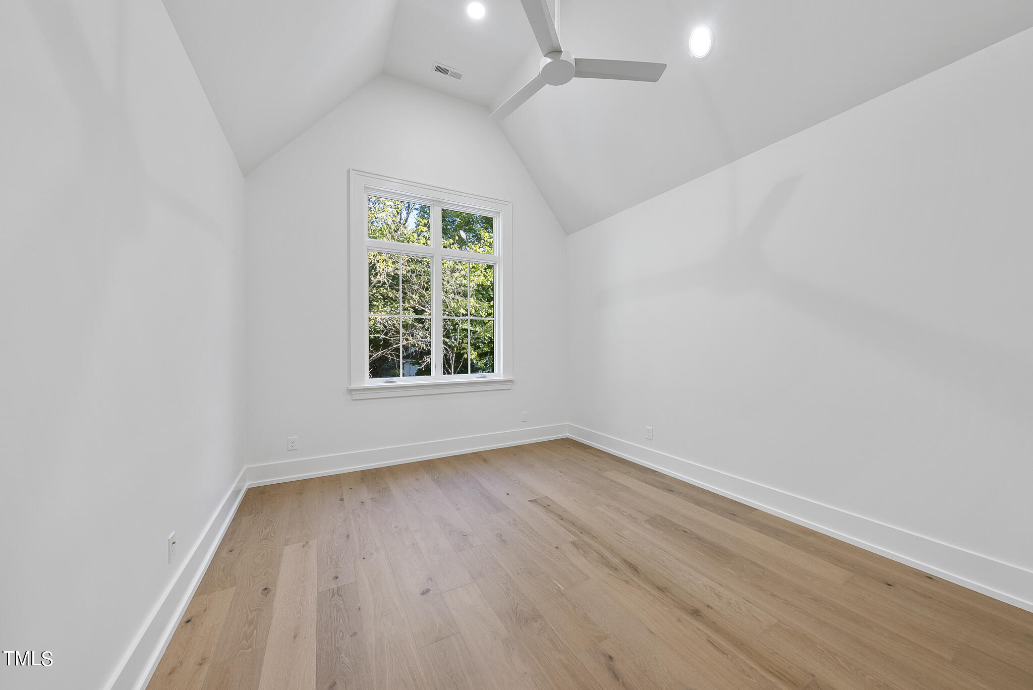 1304 Lennox Place