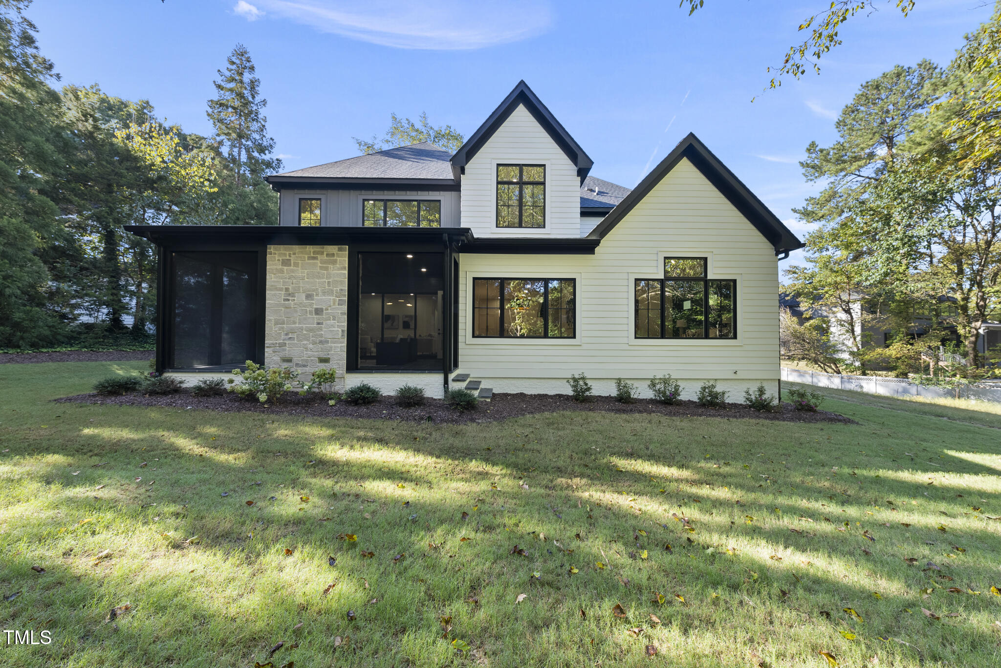 1304 Lennox Place