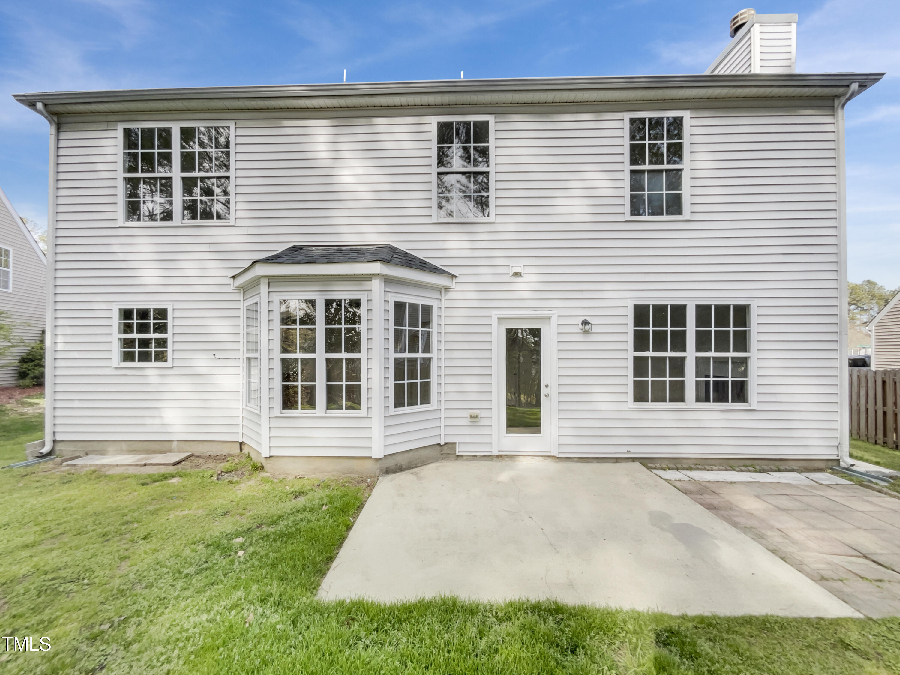 604 Pyracantha Drive