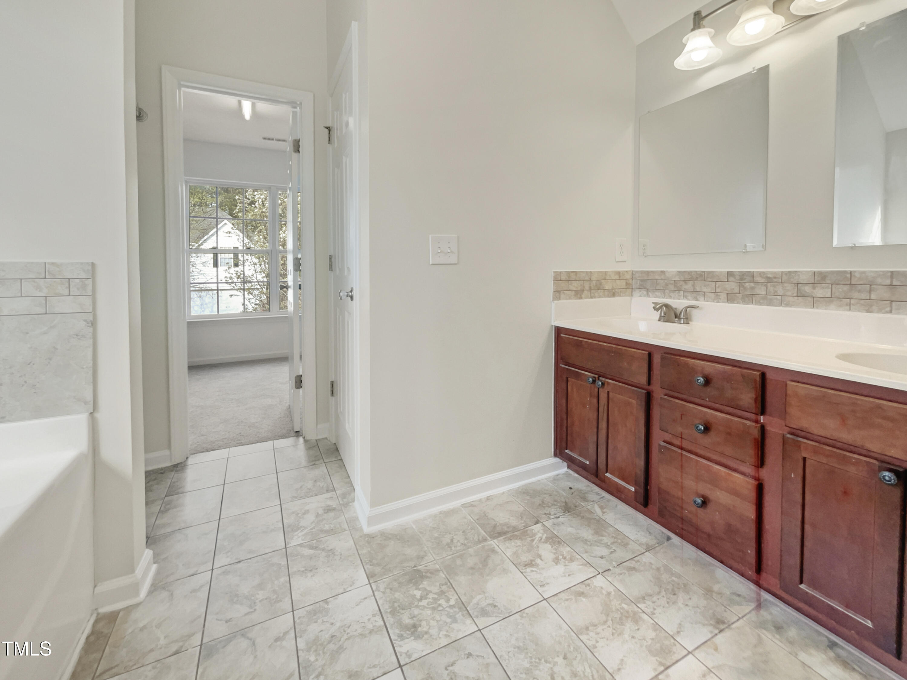 604 Pyracantha Drive