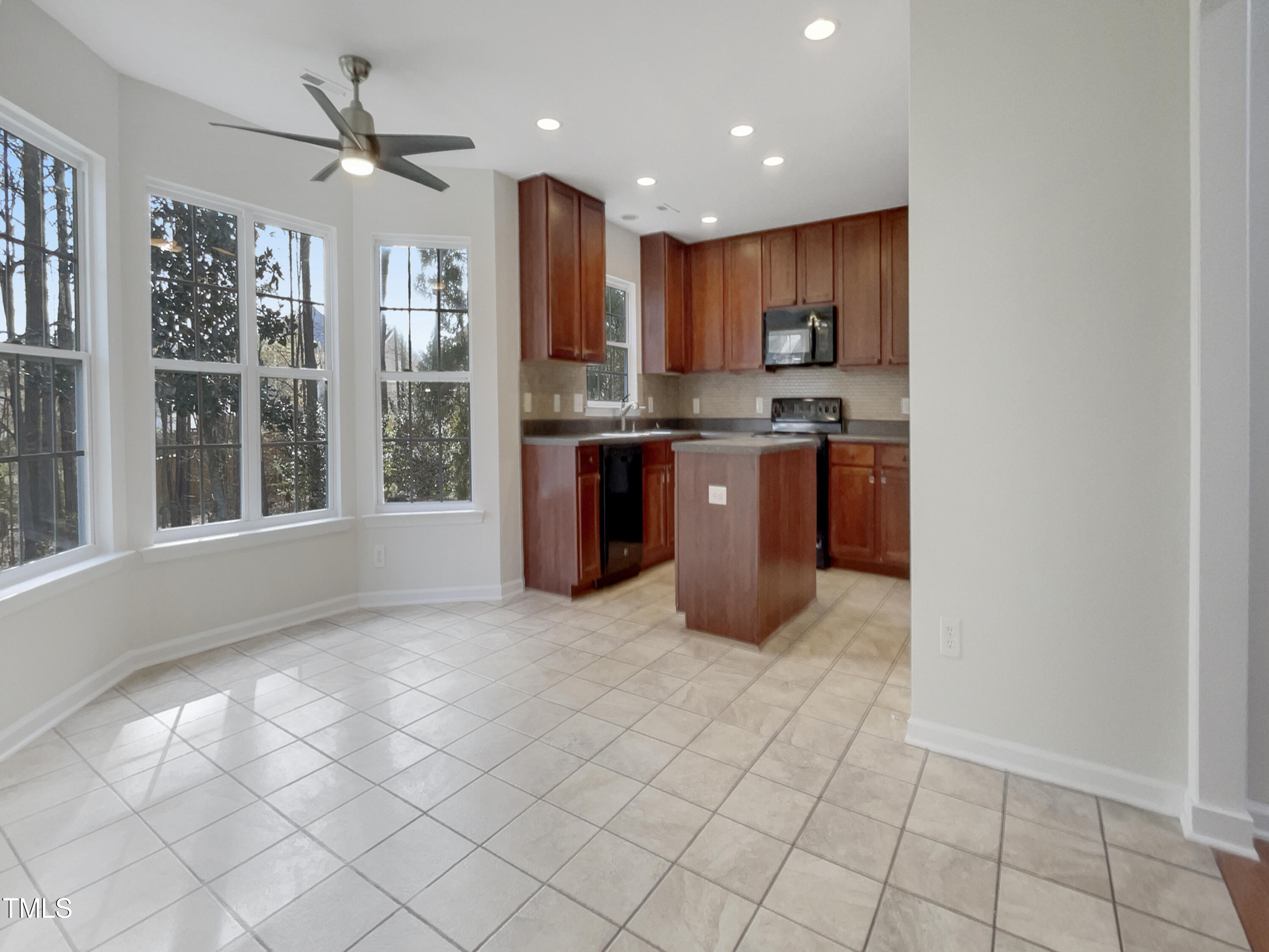 604 Pyracantha Drive