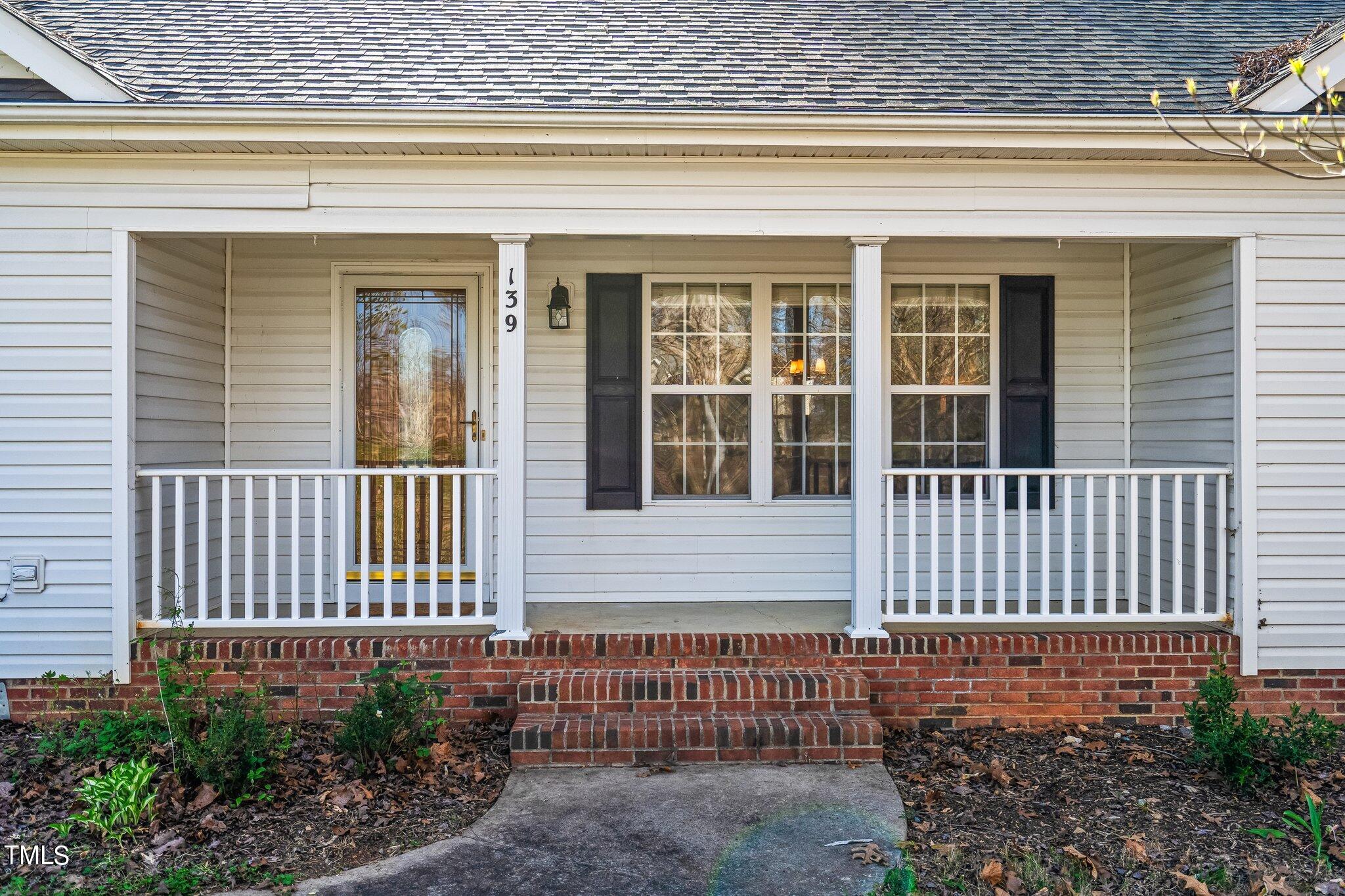 139 Cross Creek Court