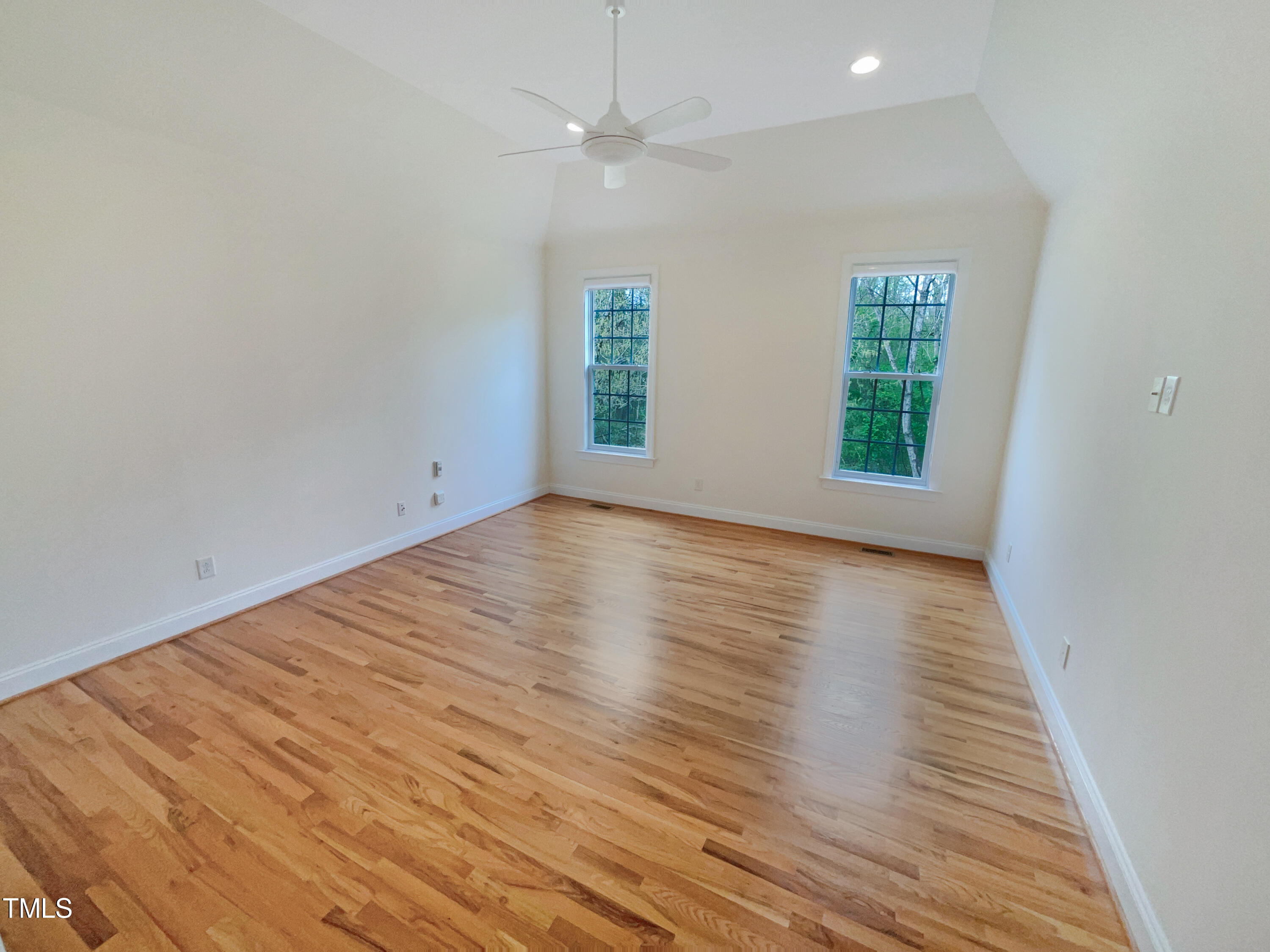 582 Canvas Drive