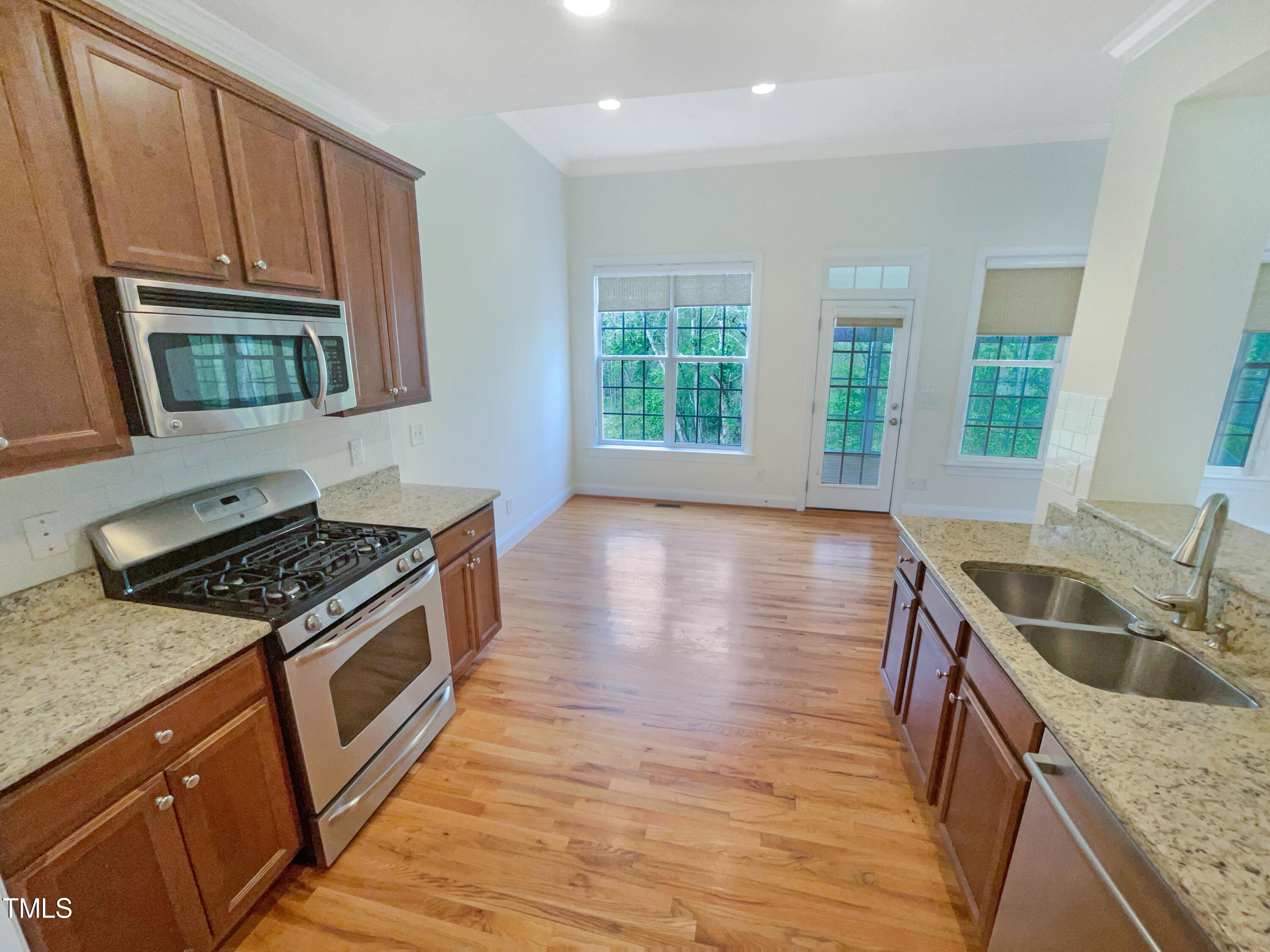 582 Canvas Drive