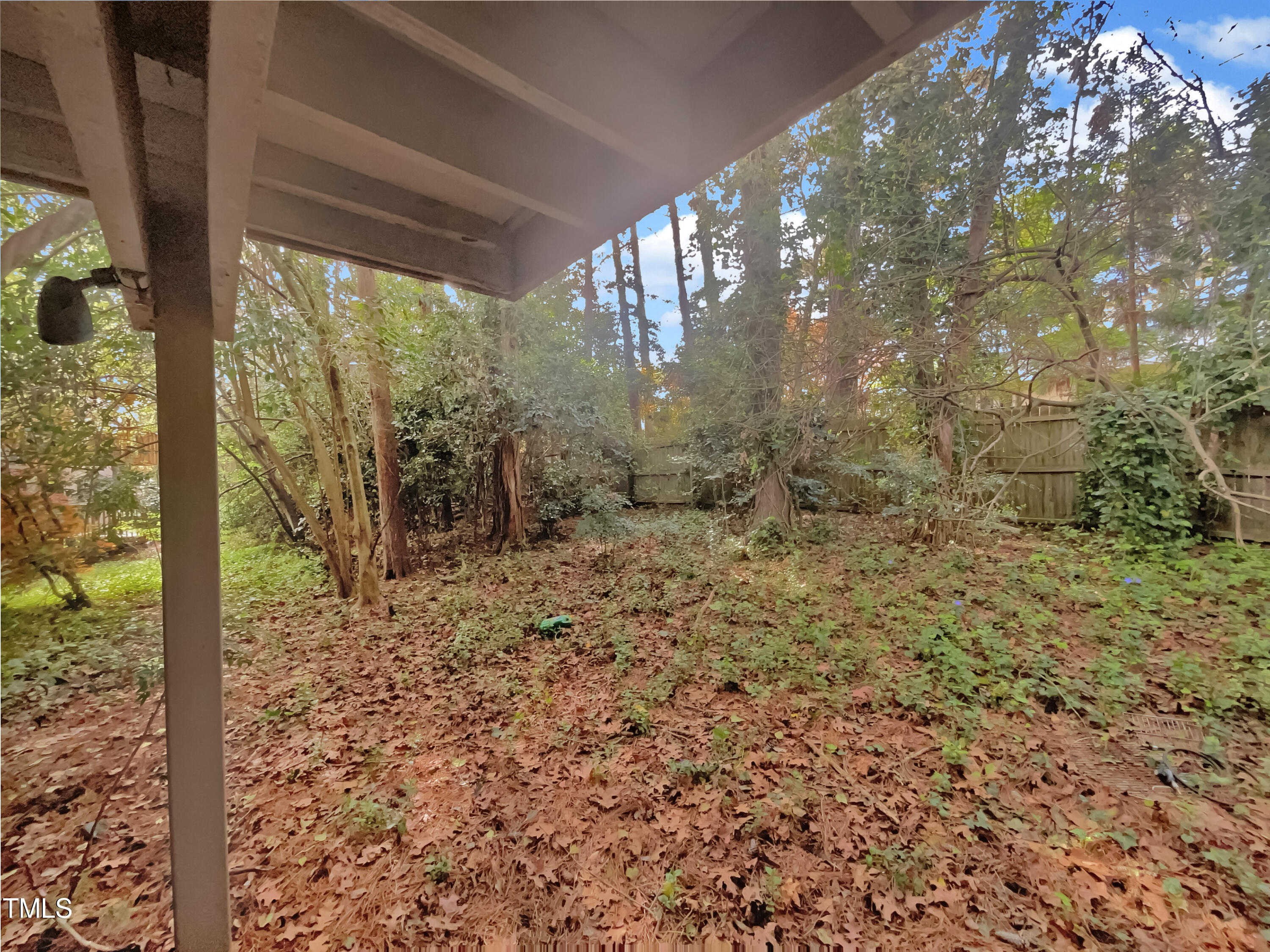 553 Pine Ridge Place