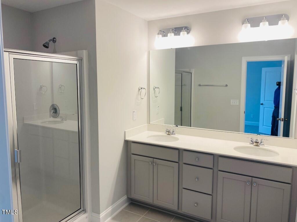 523 Barrington Row Avenue # 229