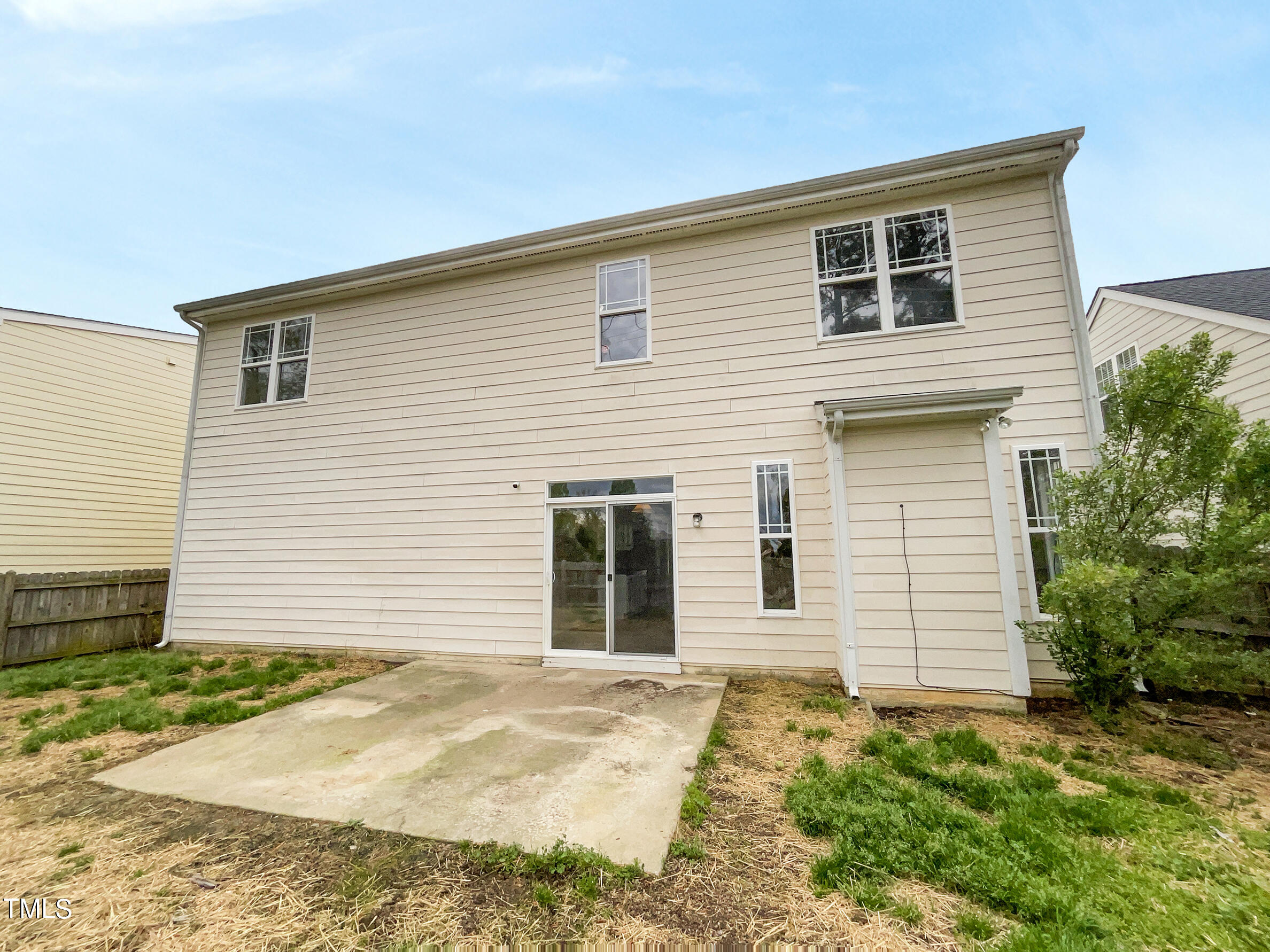 37 Honeybee Trace