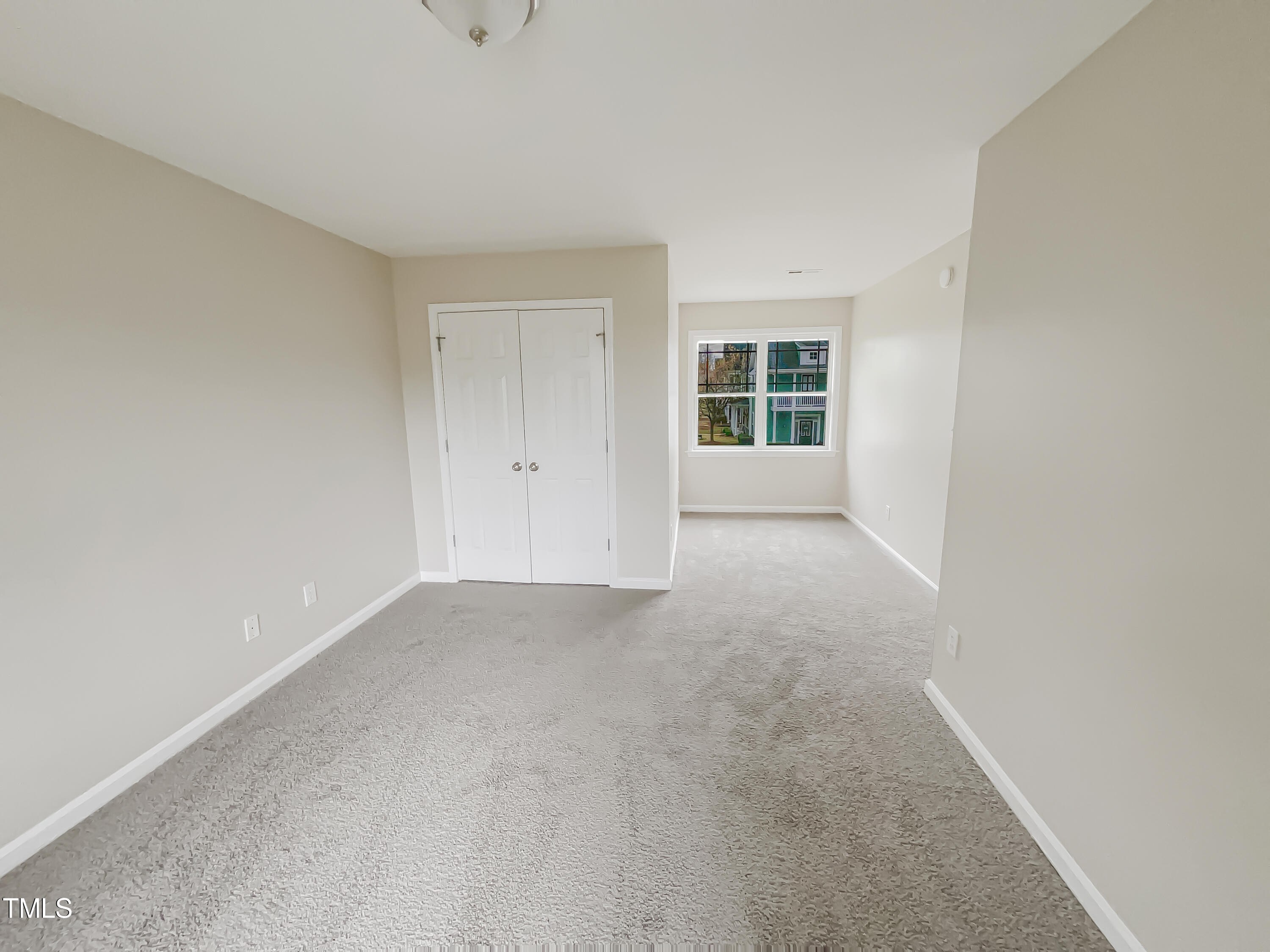 37 Honeybee Trace