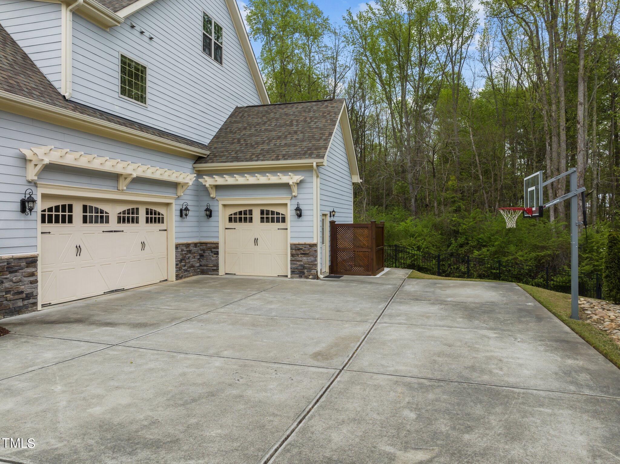 724 Reserve Estates Drive