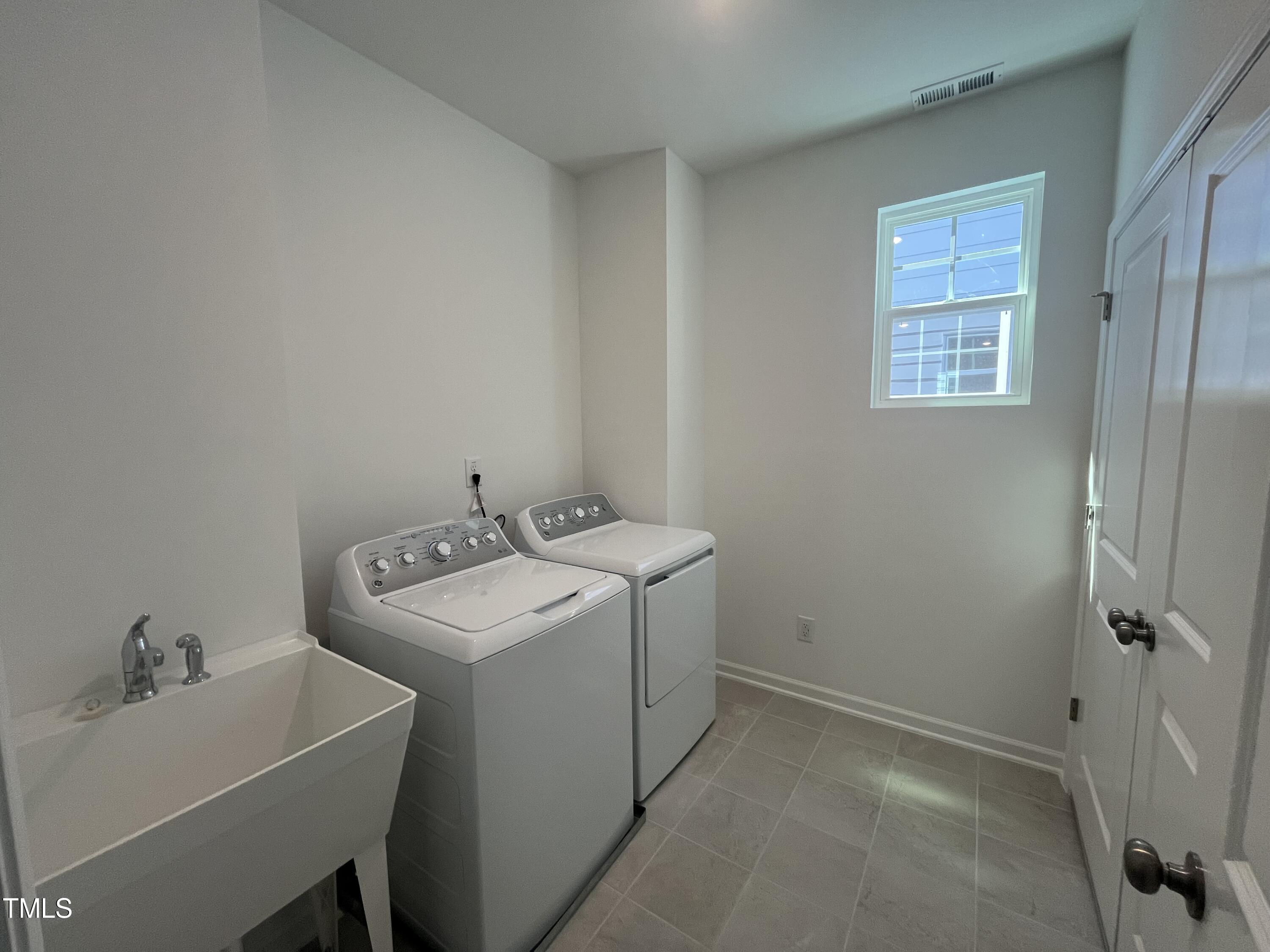 2321 Big Sky Lane Lane