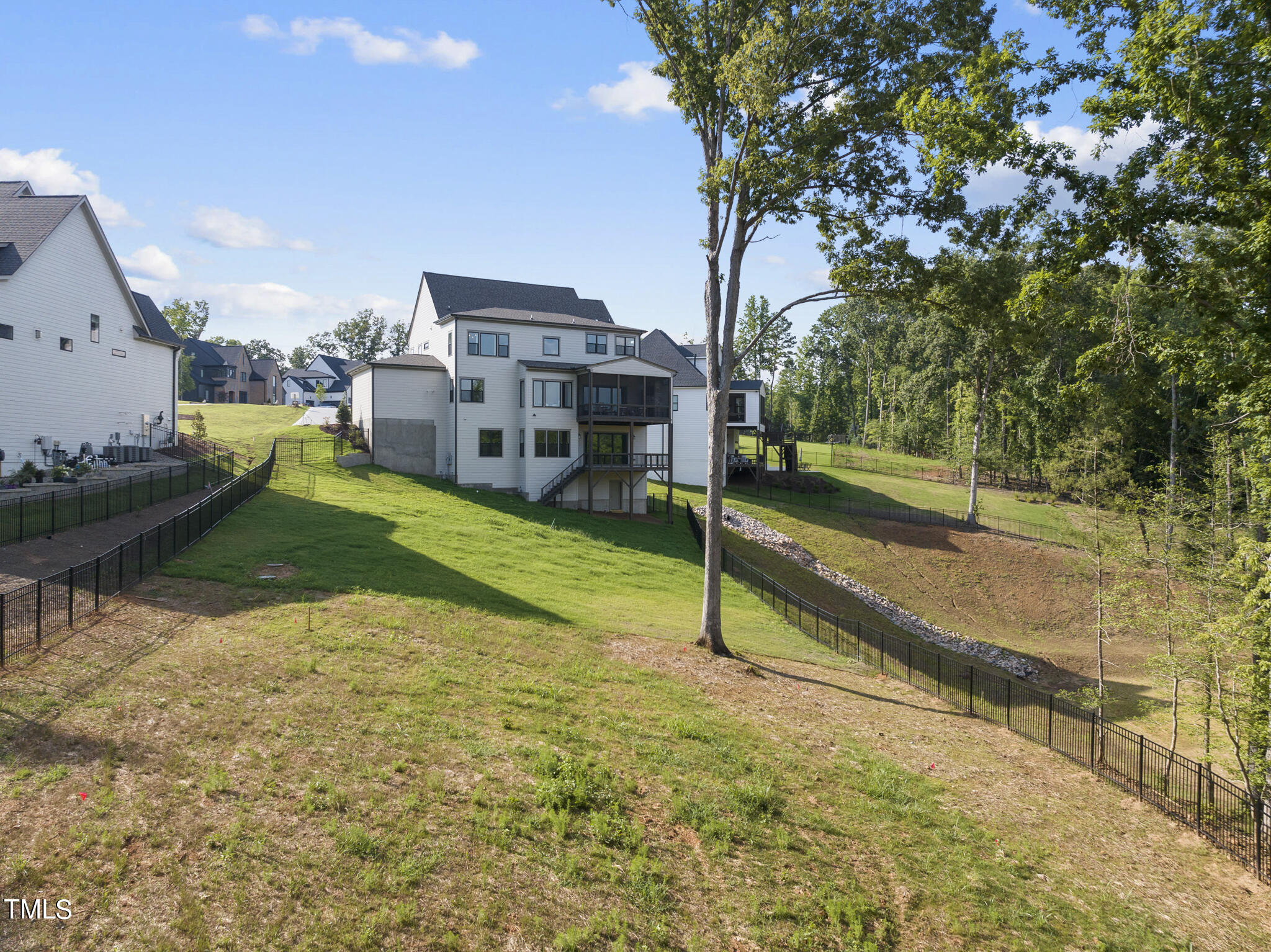 7404 Dover Hills Drive