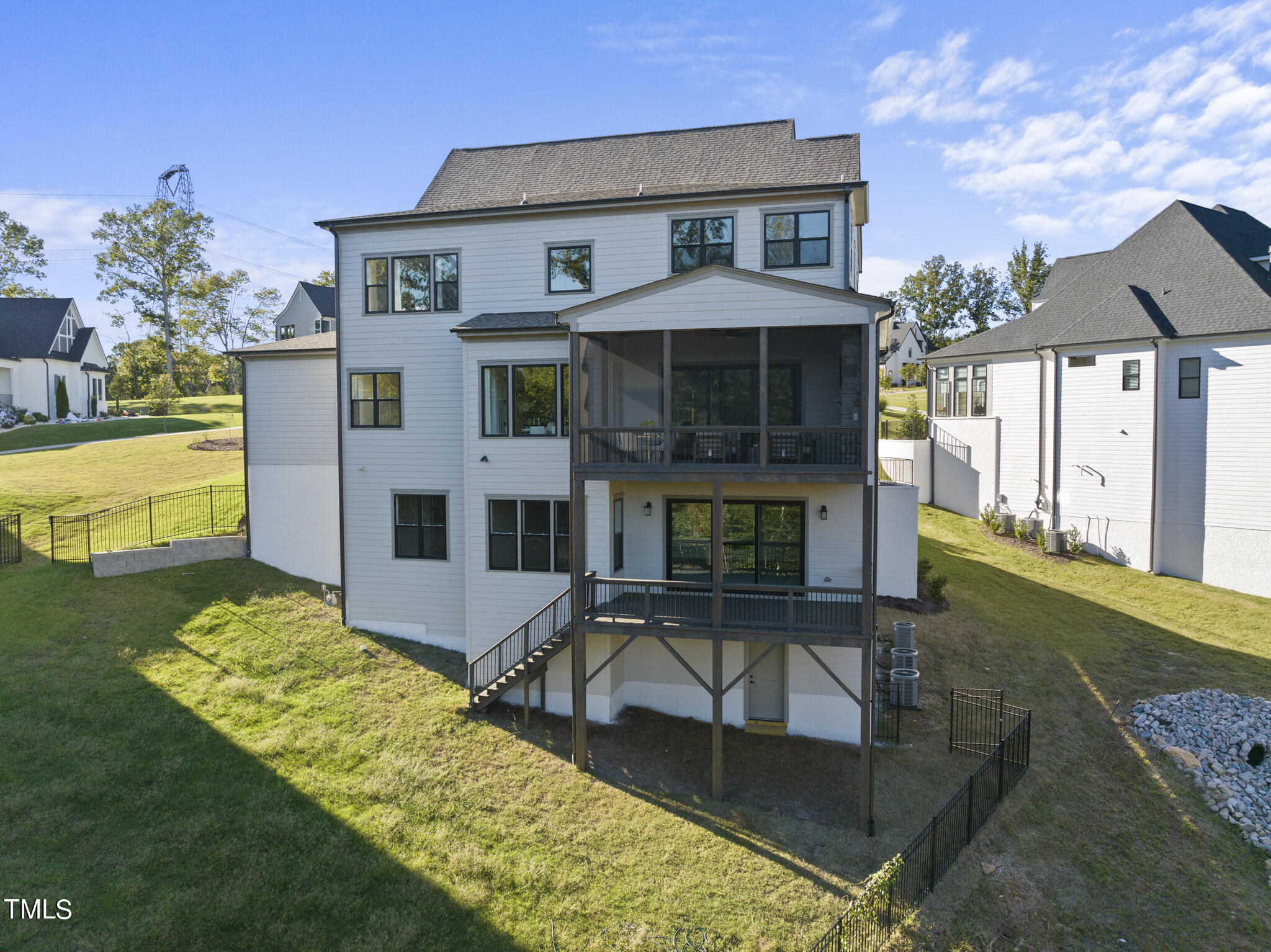 7404 Dover Hills Drive