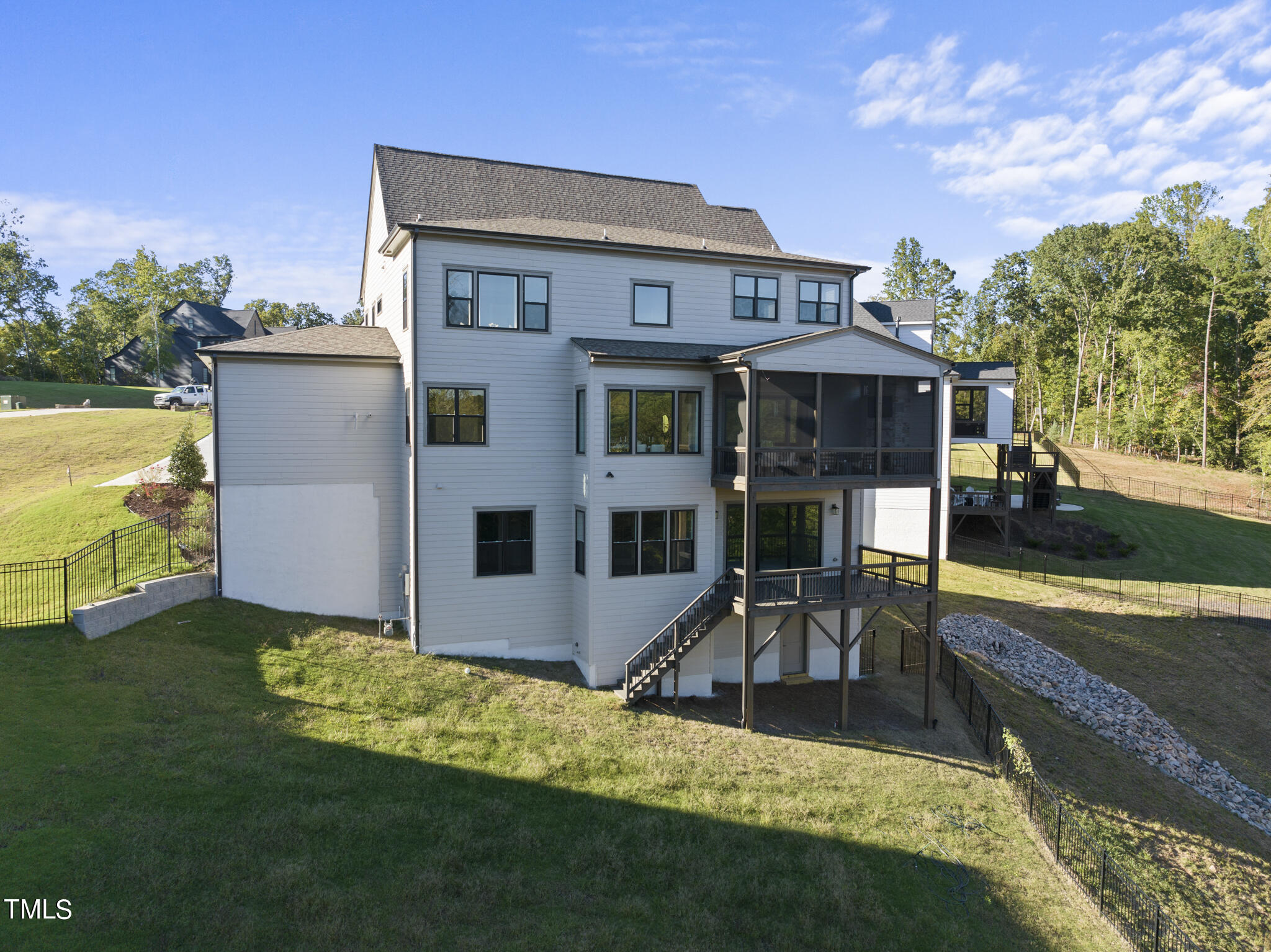 7404 Dover Hills Drive