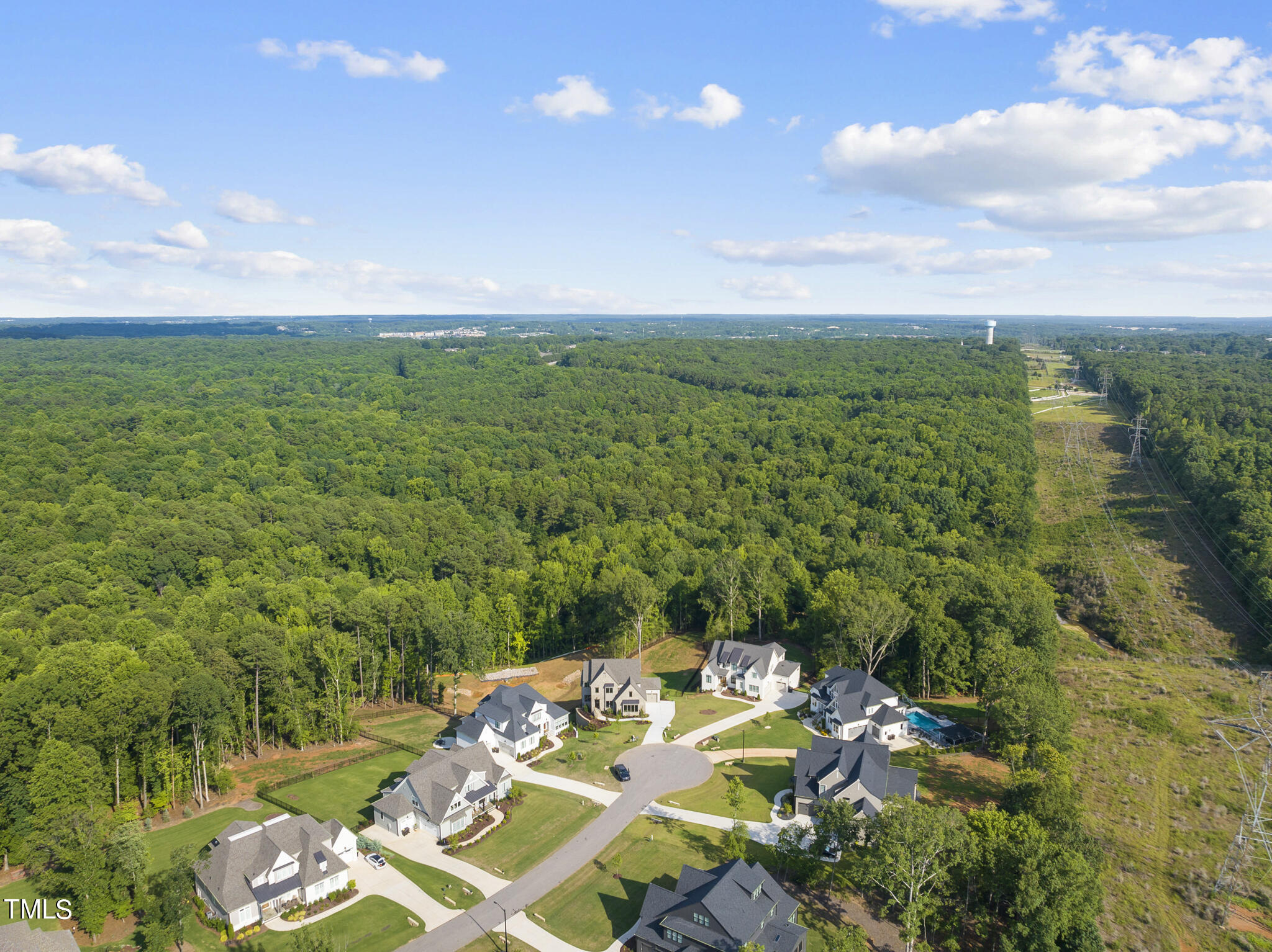 7404 Dover Hills Drive