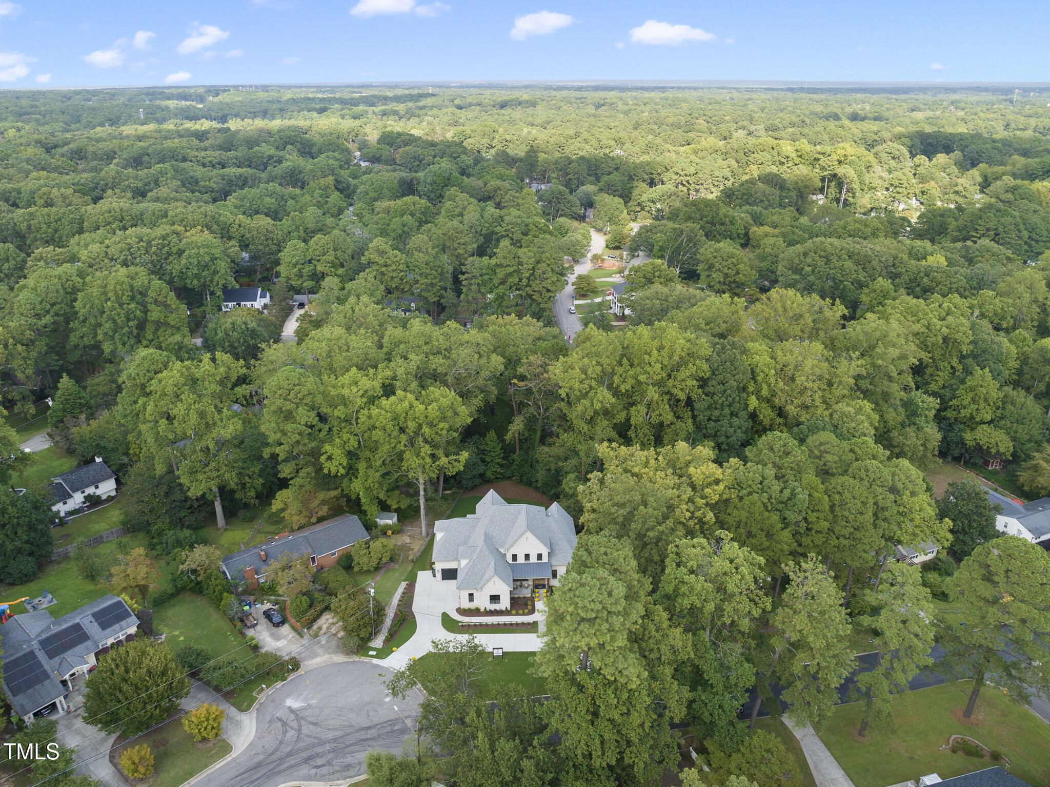 5024 Lakemont Drive