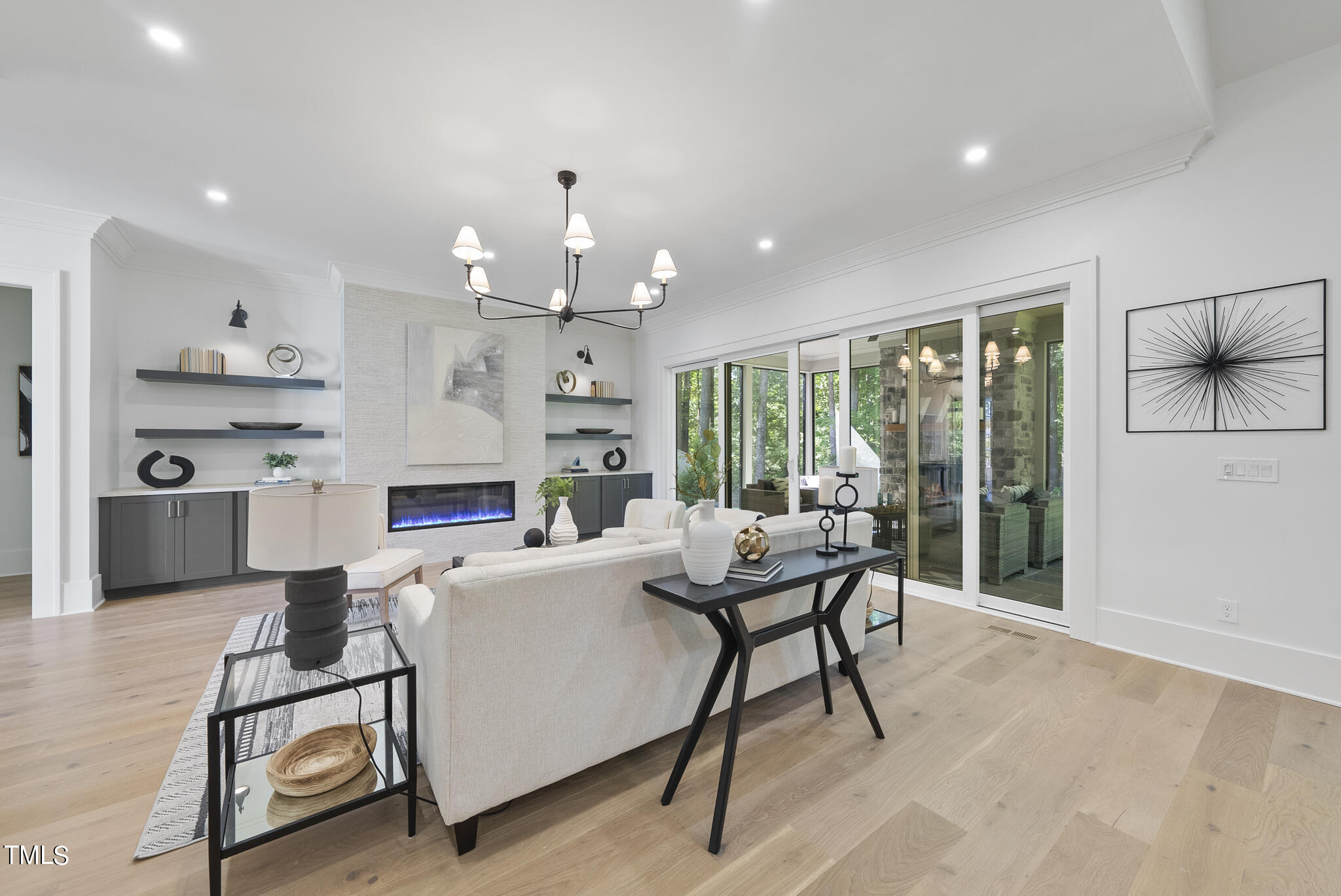 6405 Pleasant Pines Drive