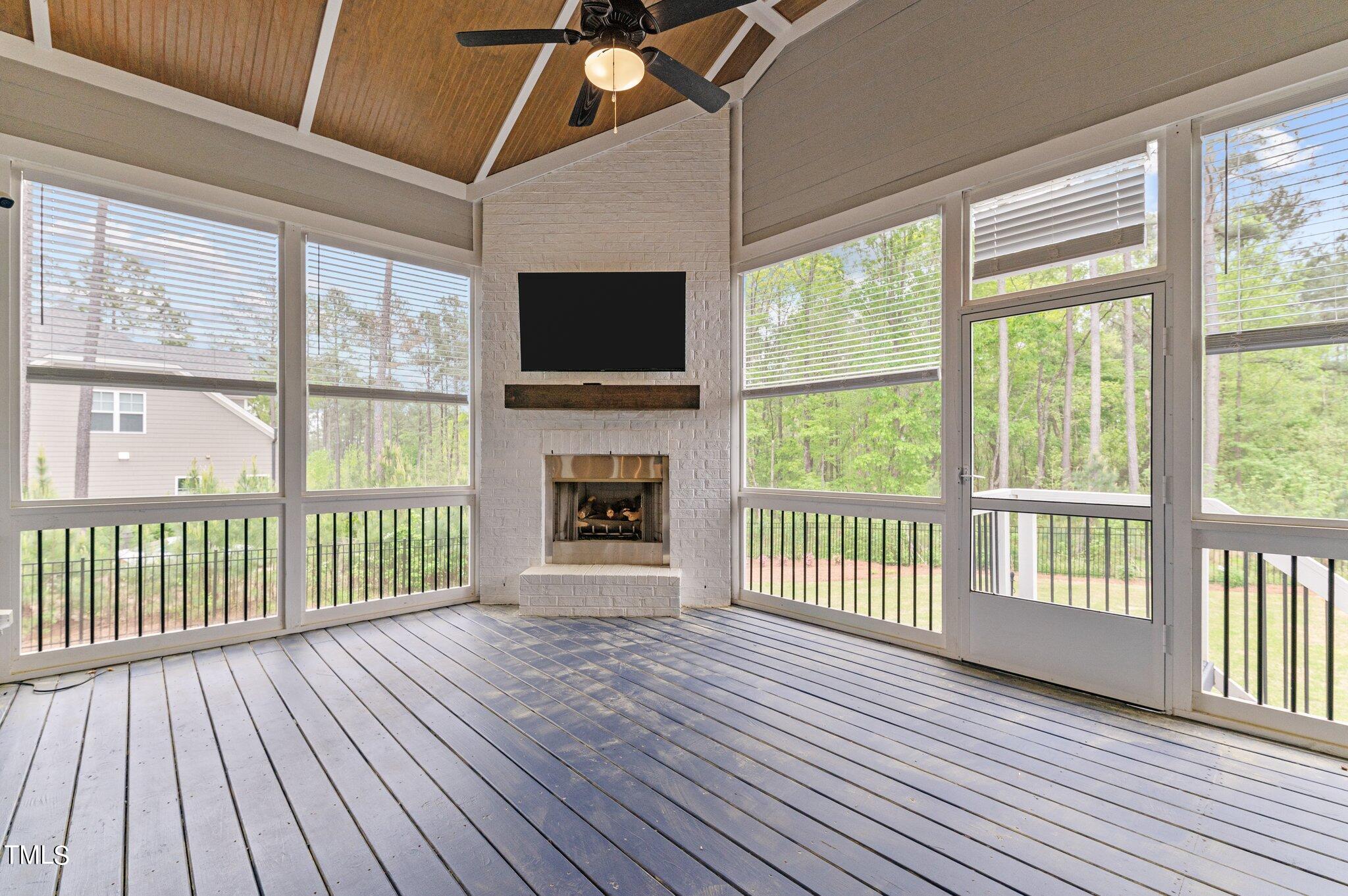 2100 Camber Drive