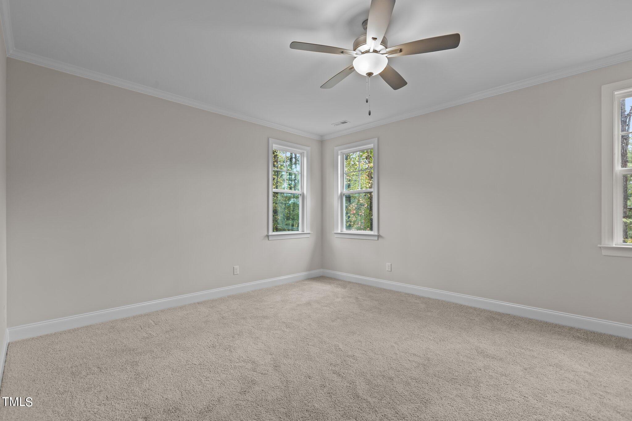 40 Everwood Court
