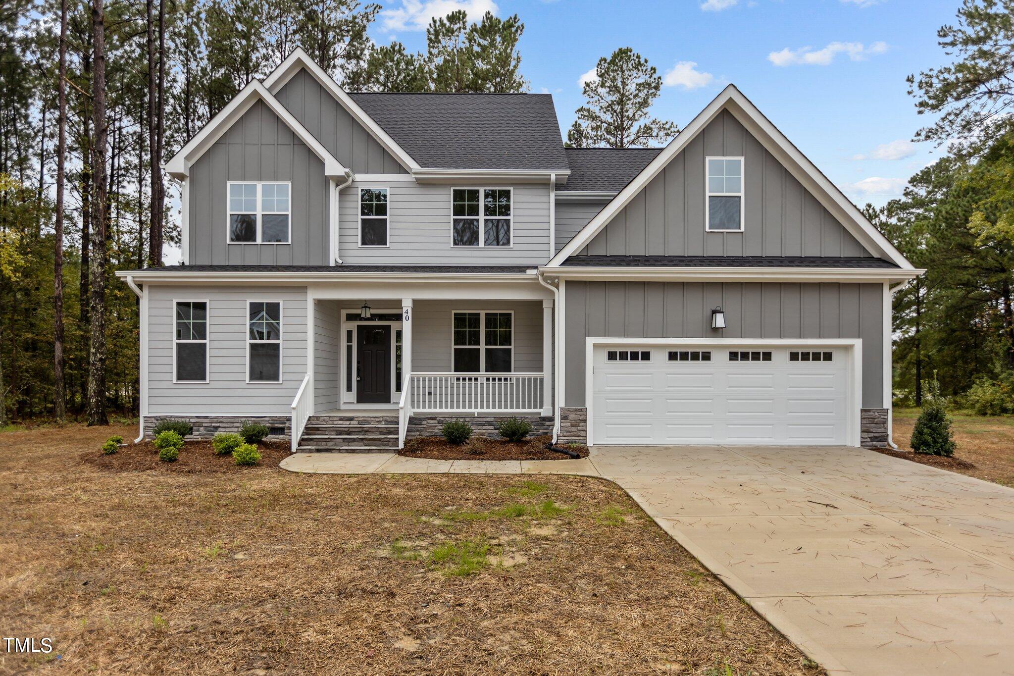 40 Everwood Court