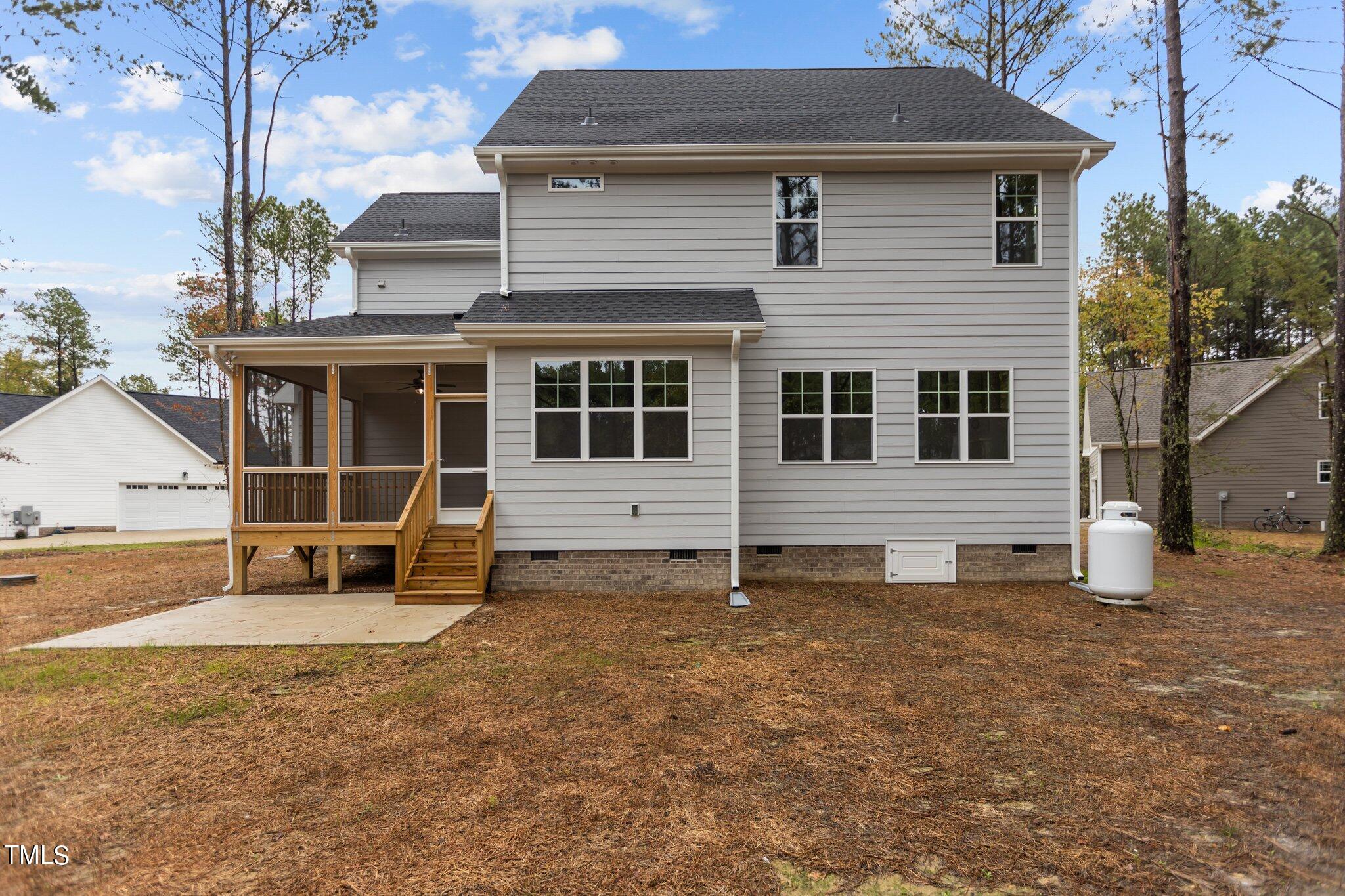 40 Everwood Court
