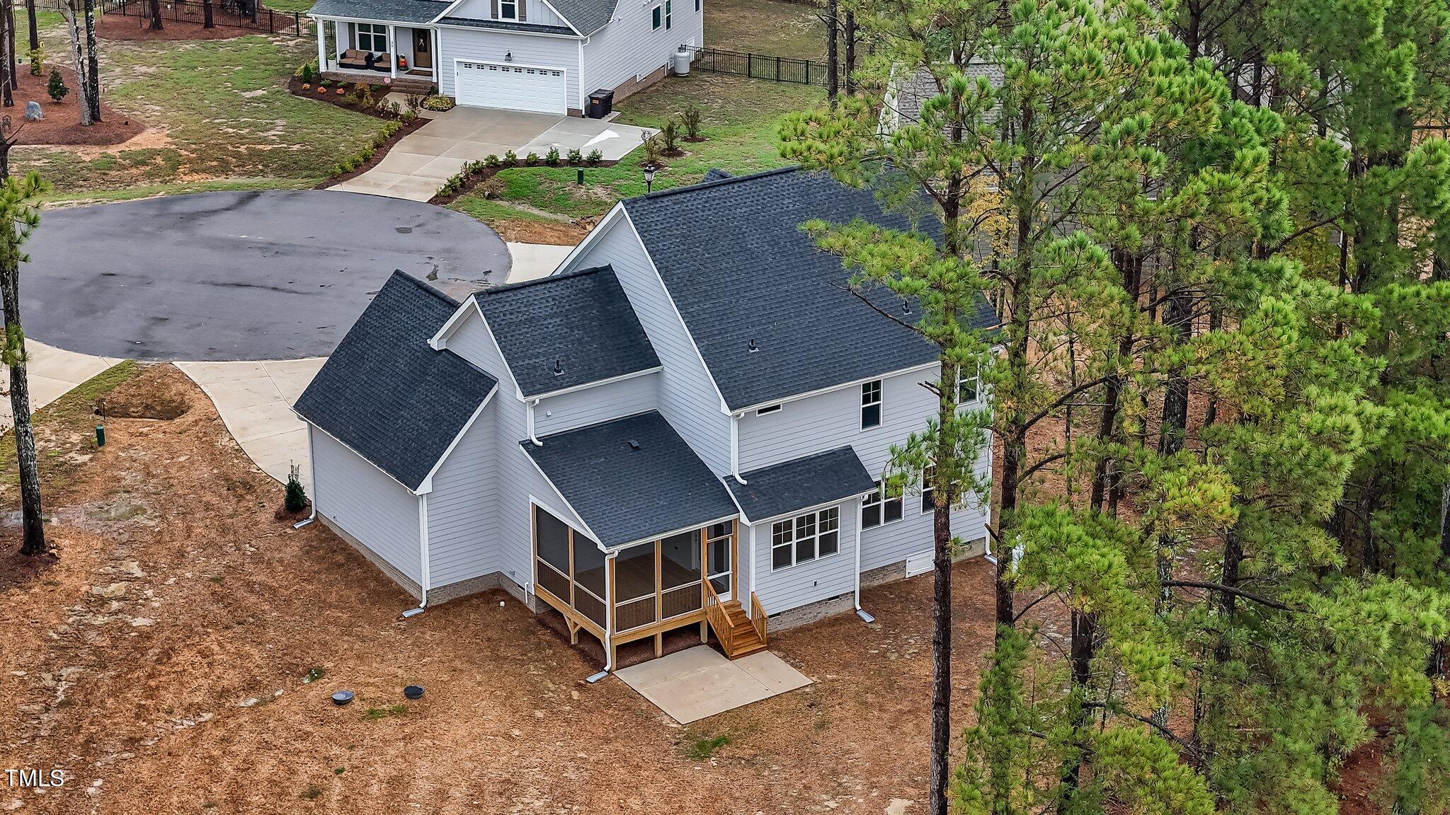 40 Everwood Court