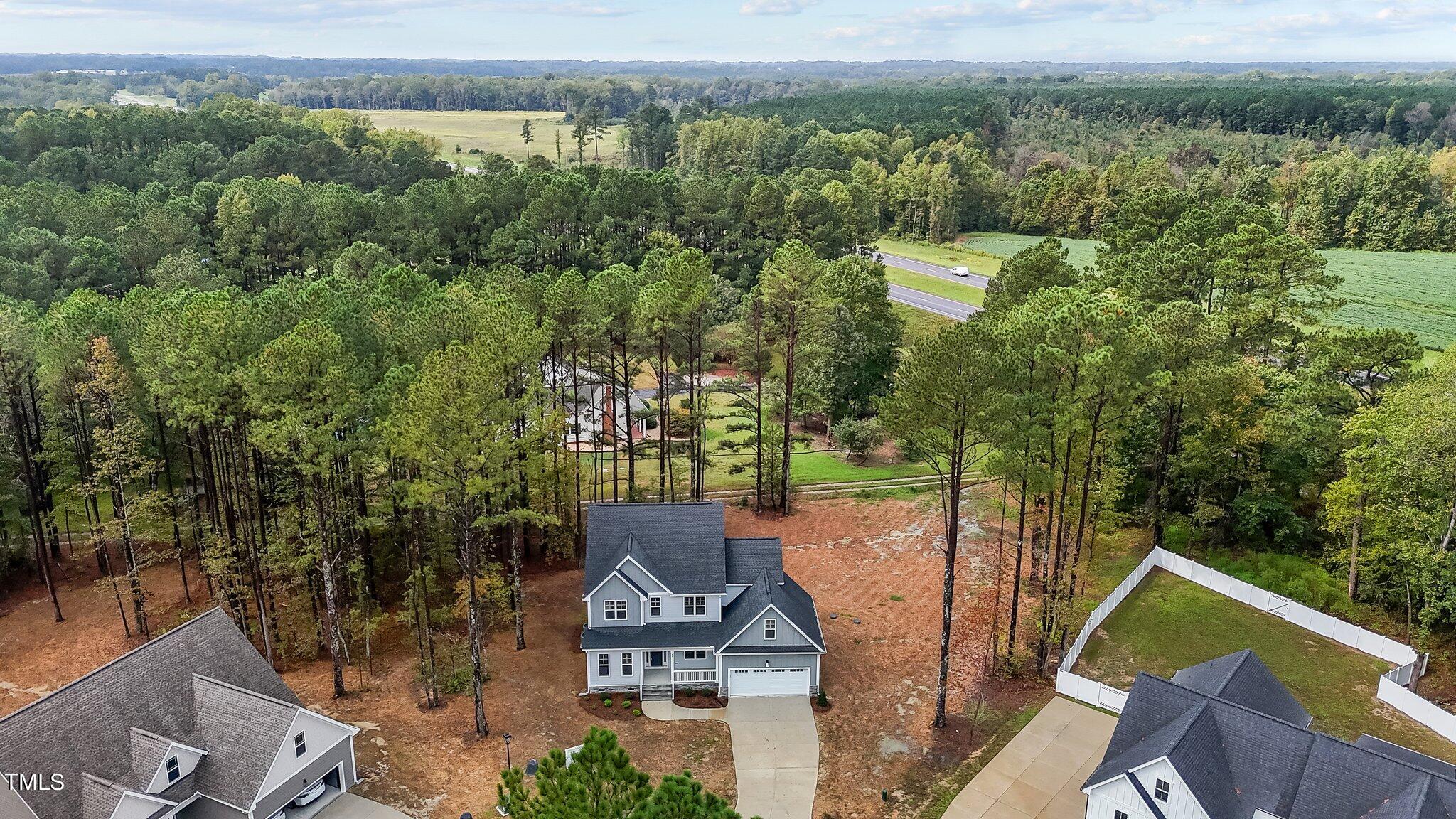 40 Everwood Court