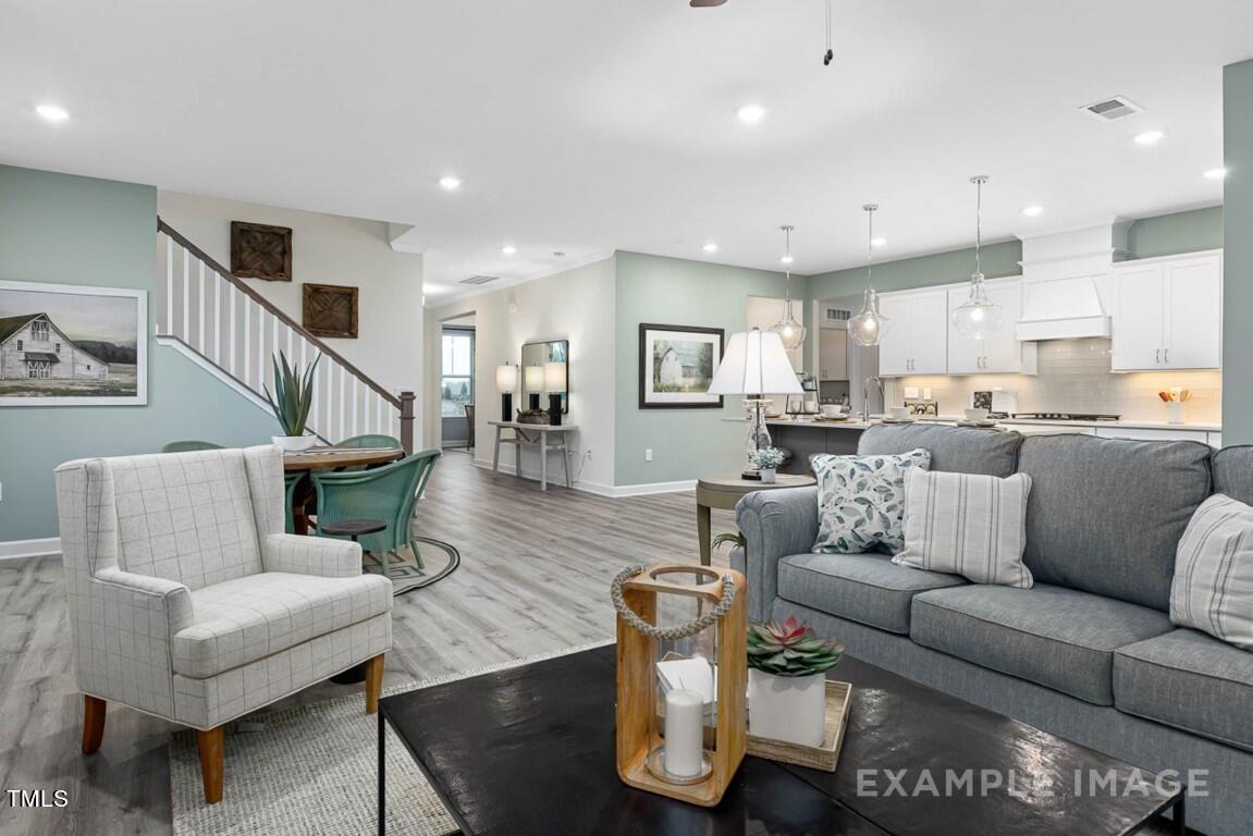 225 Highland Ridge Lane