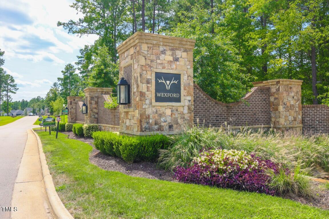 2633 Trifle Lane