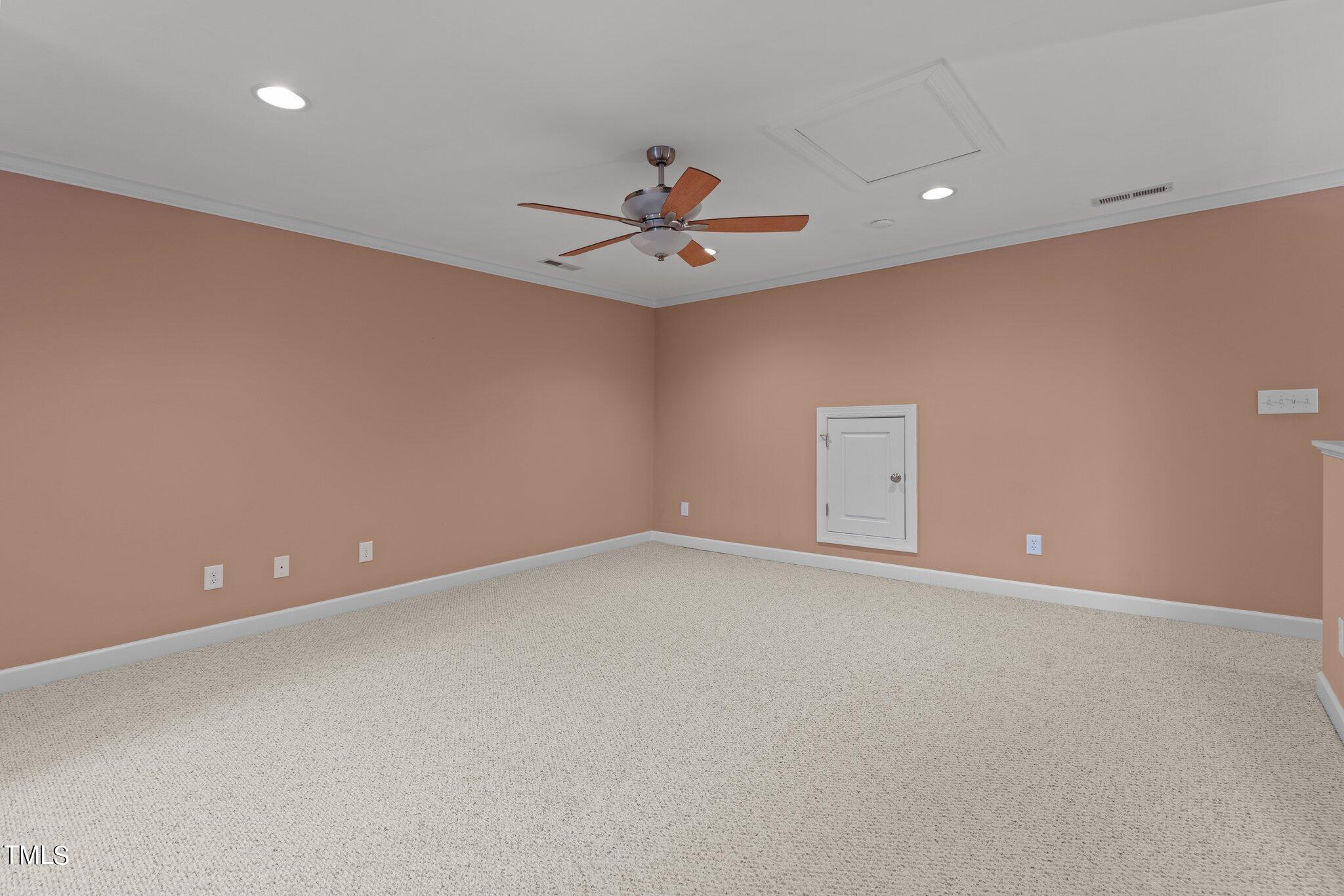 2503 Happy Lane
