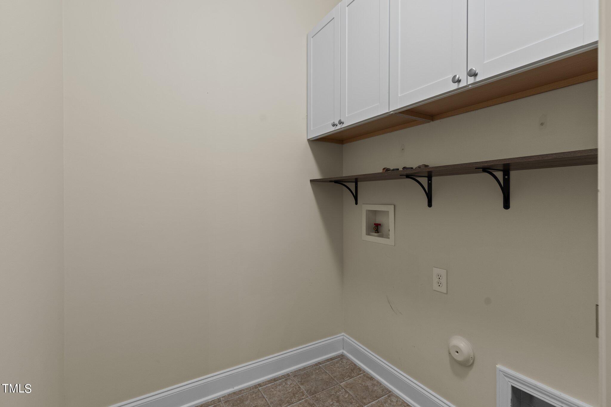 2503 Happy Lane