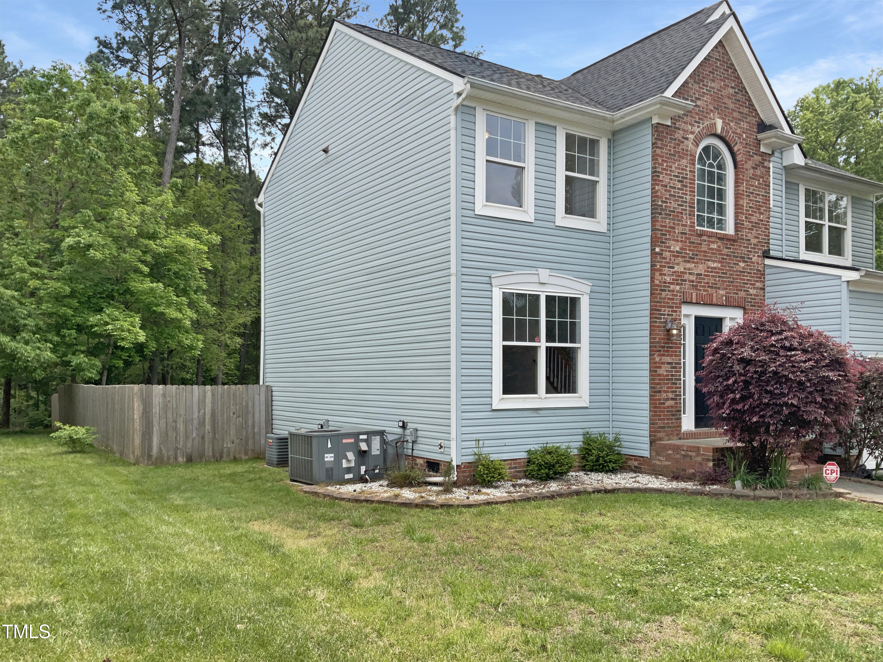 3716 Appling Way