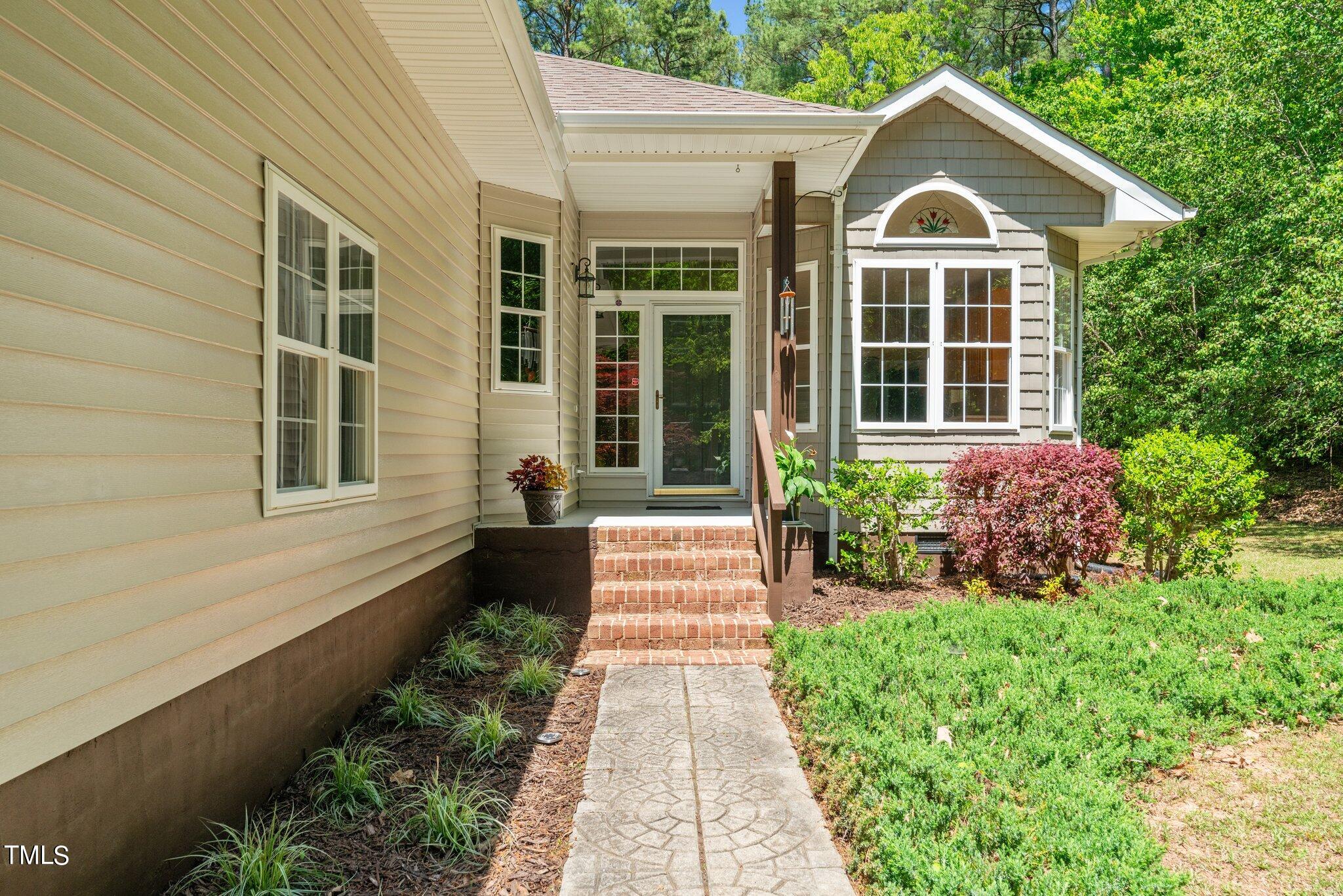 1222 Steel Bridge Road