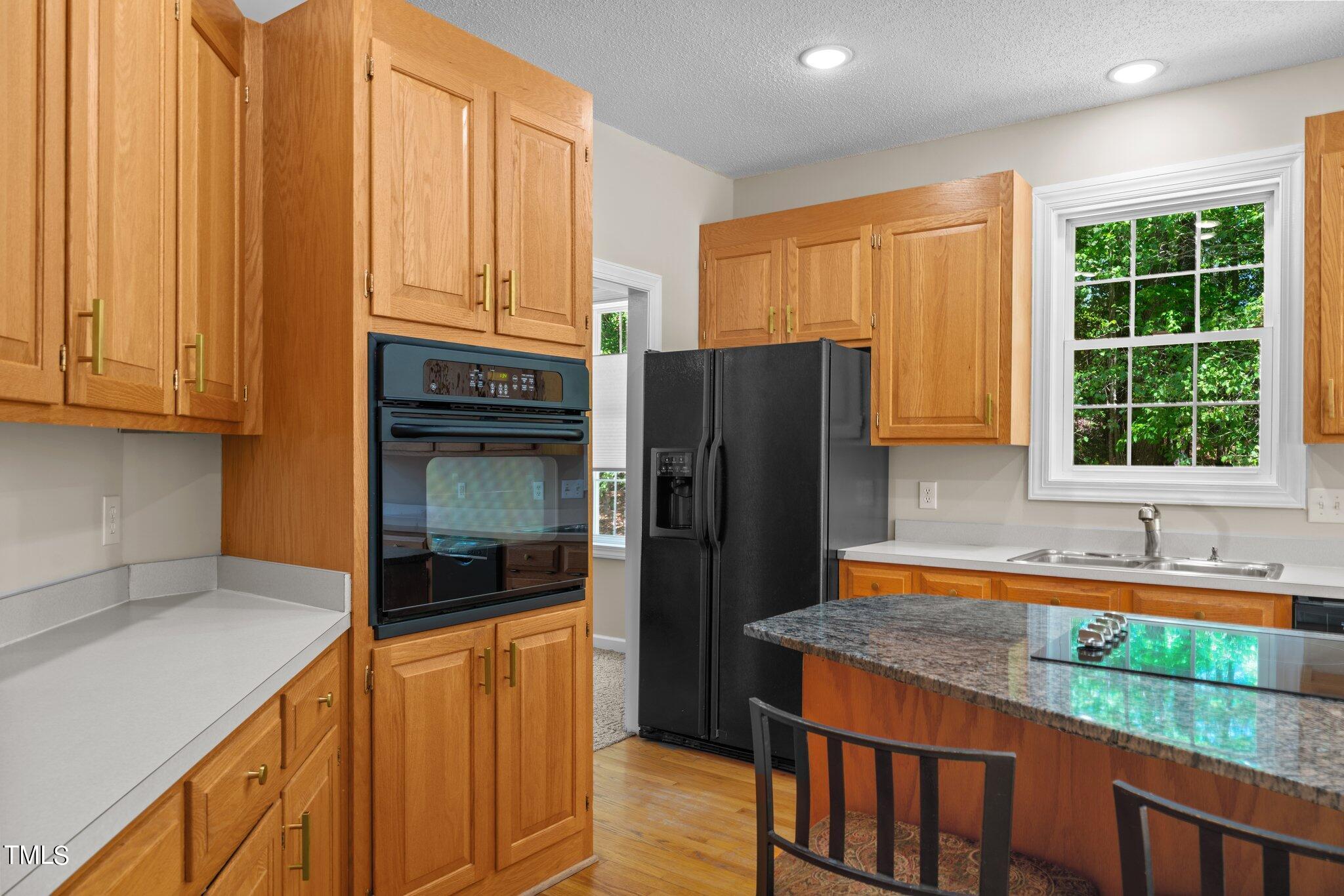 1222 Steel Bridge Road