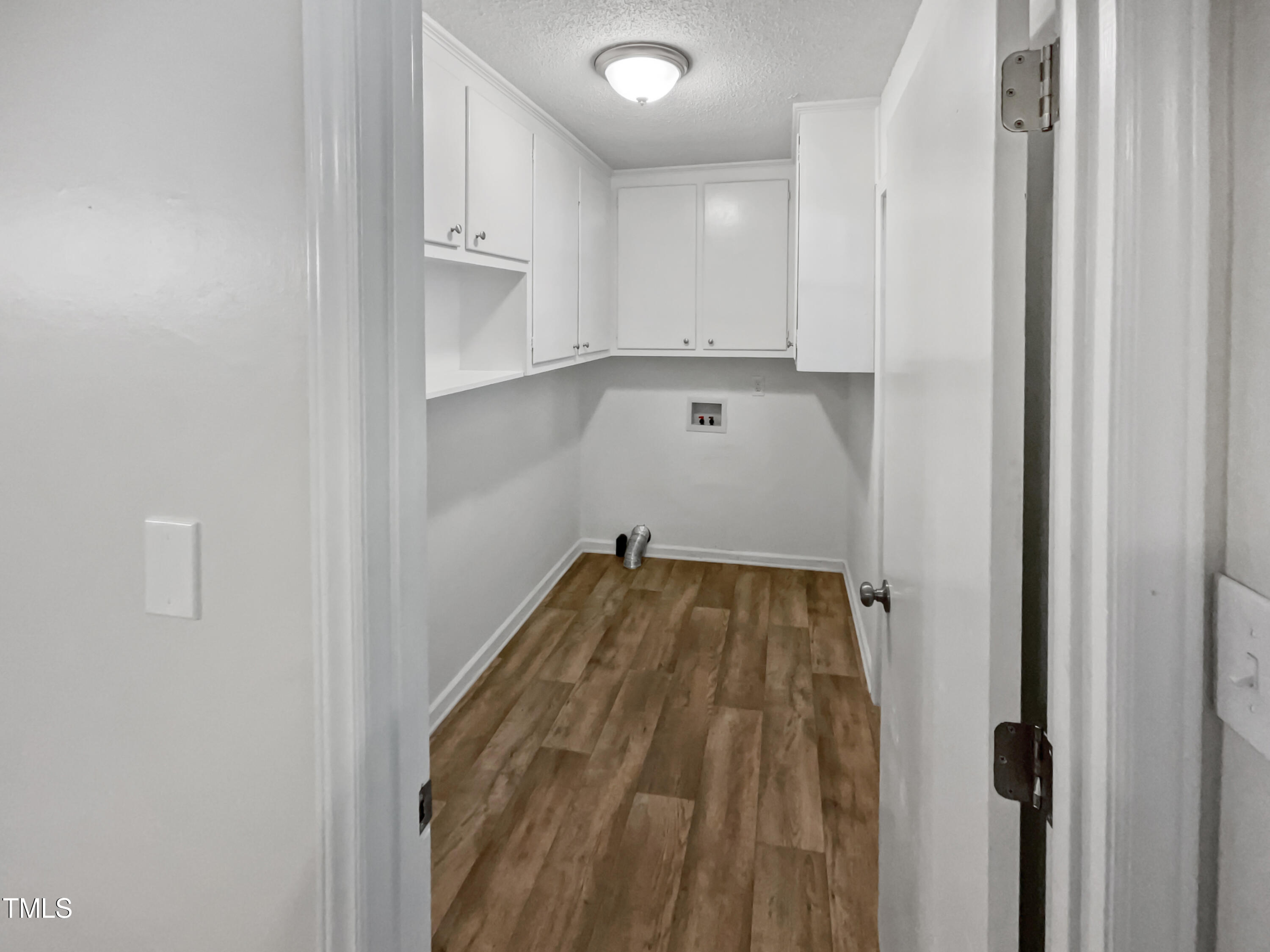 5302 Skyline Drive