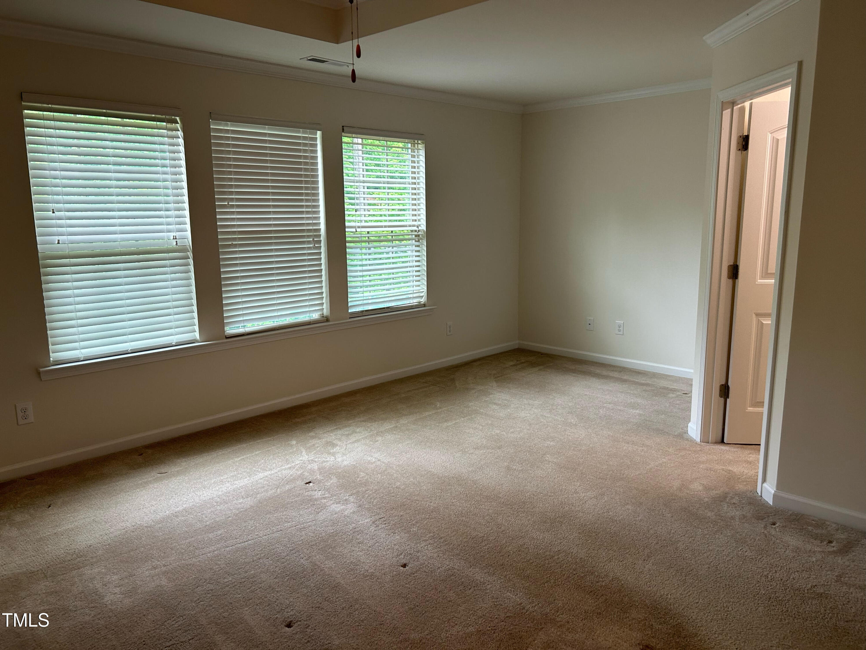 3818 Prince Noah Loop
