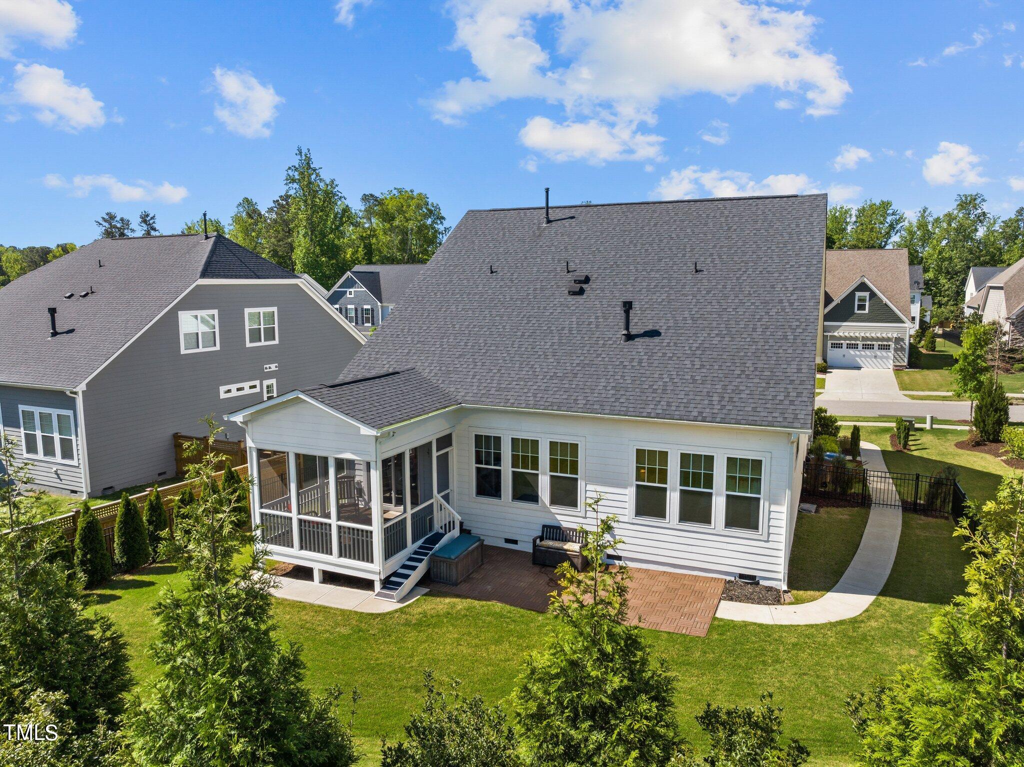 736 Sparrowhawk Lane