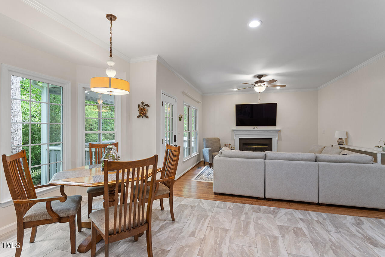 2604 Clerestory Place