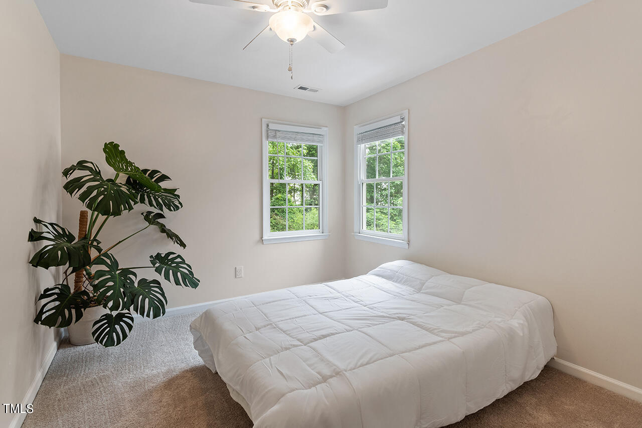 2604 Clerestory Place