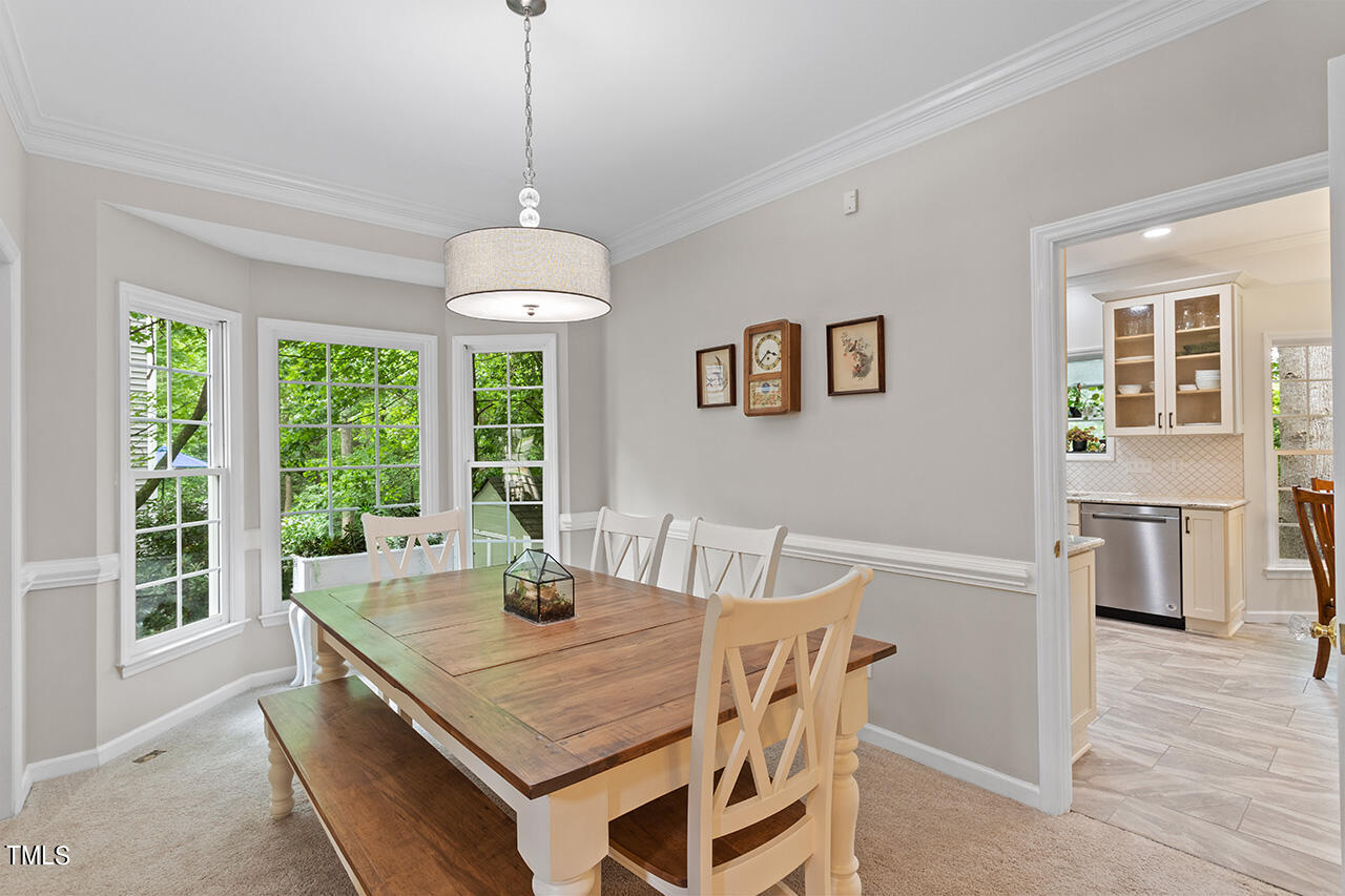 2604 Clerestory Place