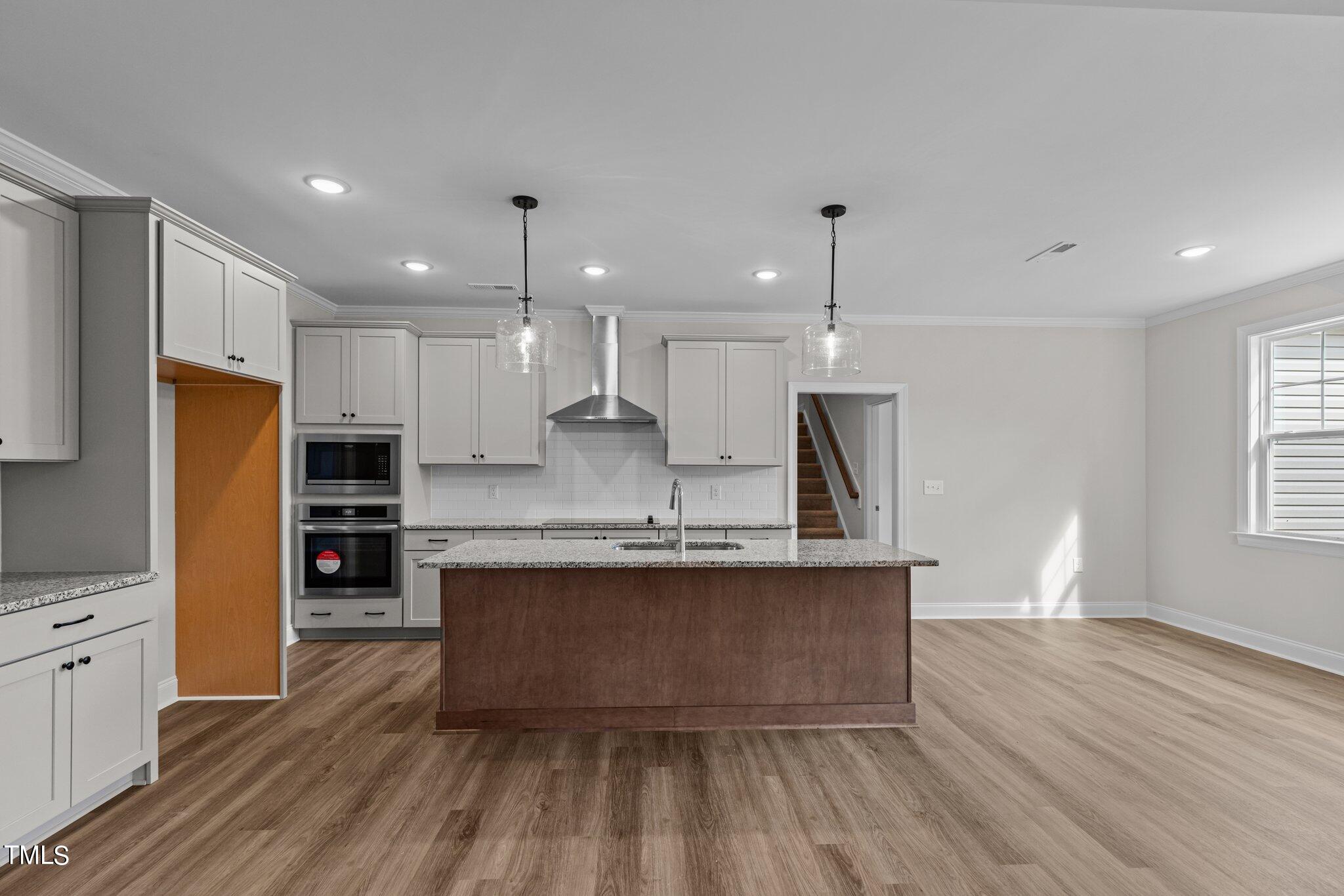 40 Diamond Creek Drive