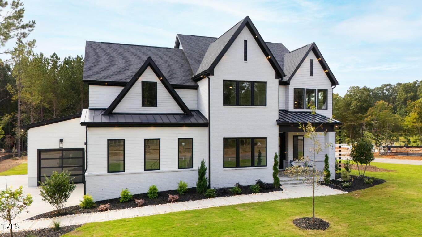 20 Chestnut Oak Drive