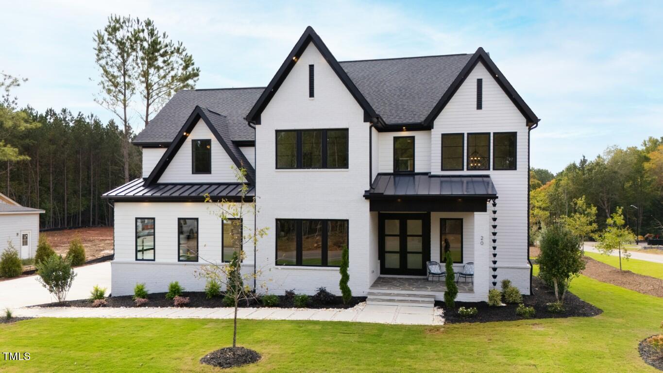 20 Chestnut Oak Drive