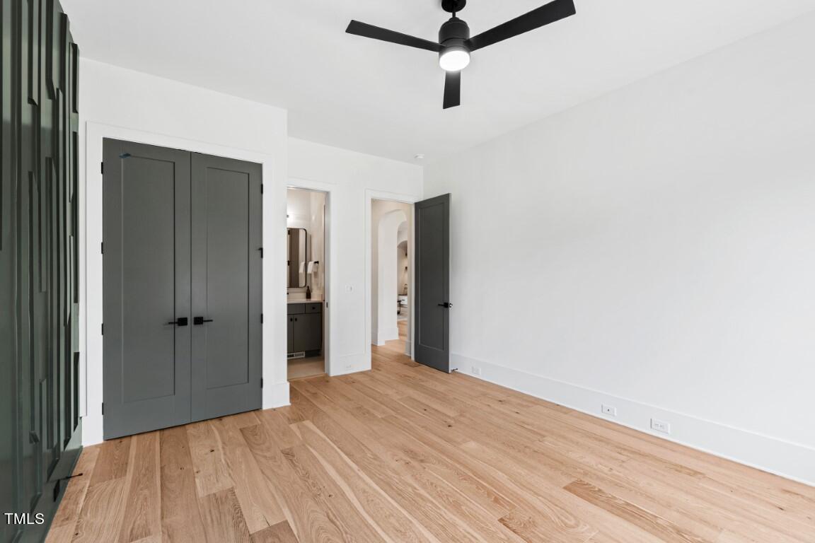 20 Chestnut Oak Drive