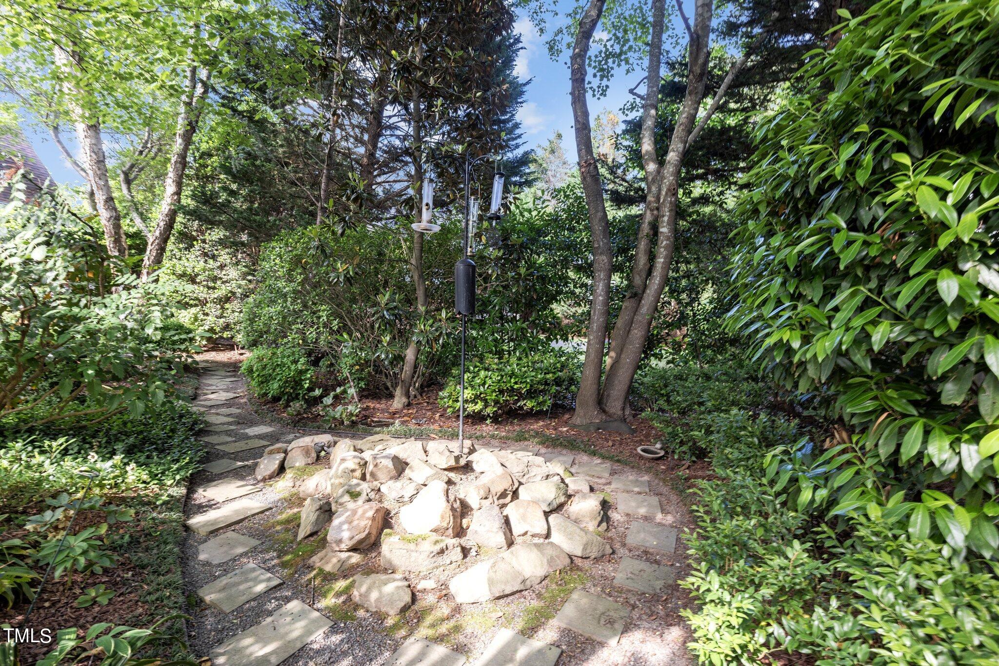 105 Yorkchester Way