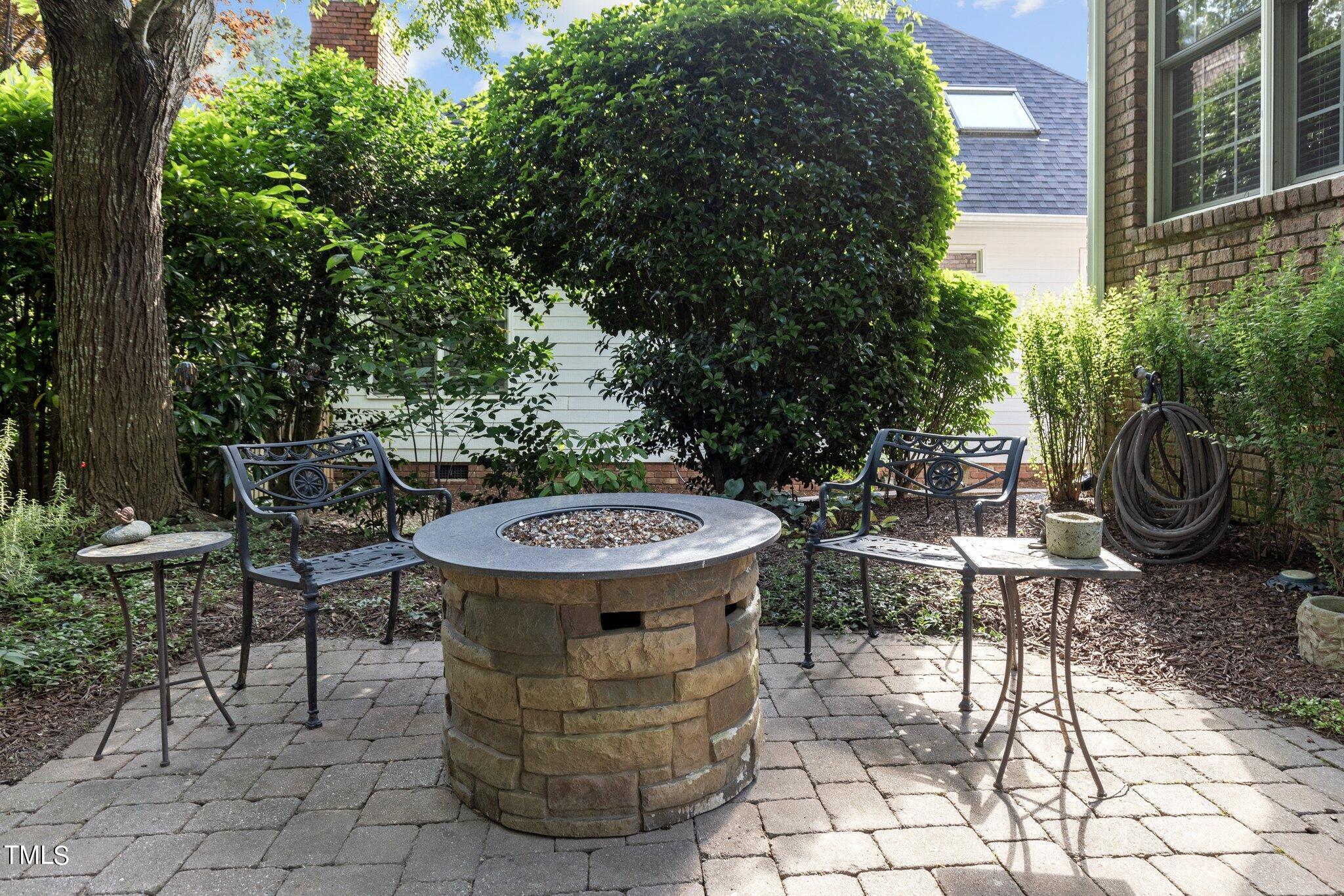 105 Yorkchester Way